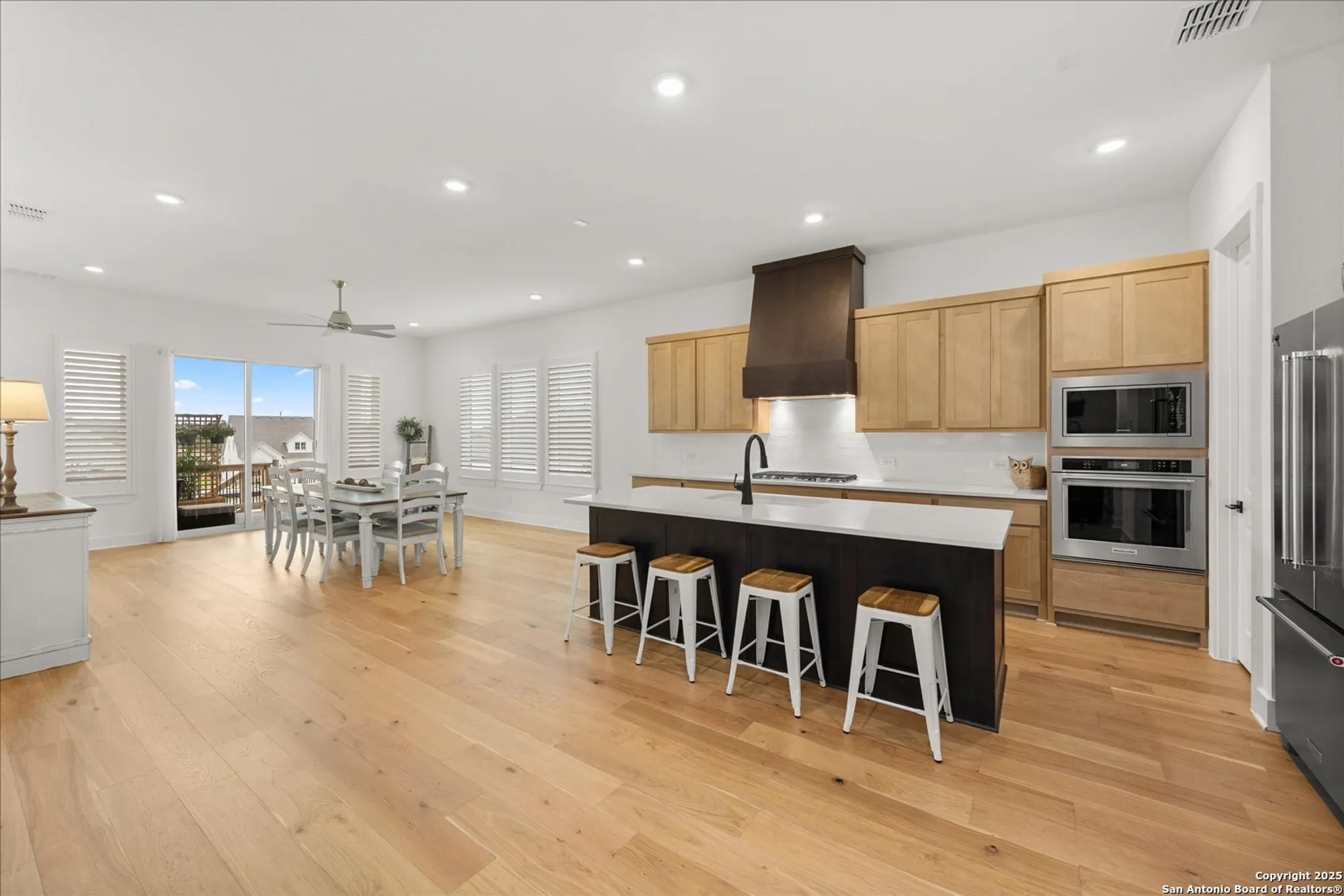 Property Slideshow image 12 of 37 | 241 sentido, Boerne, TX, 78006