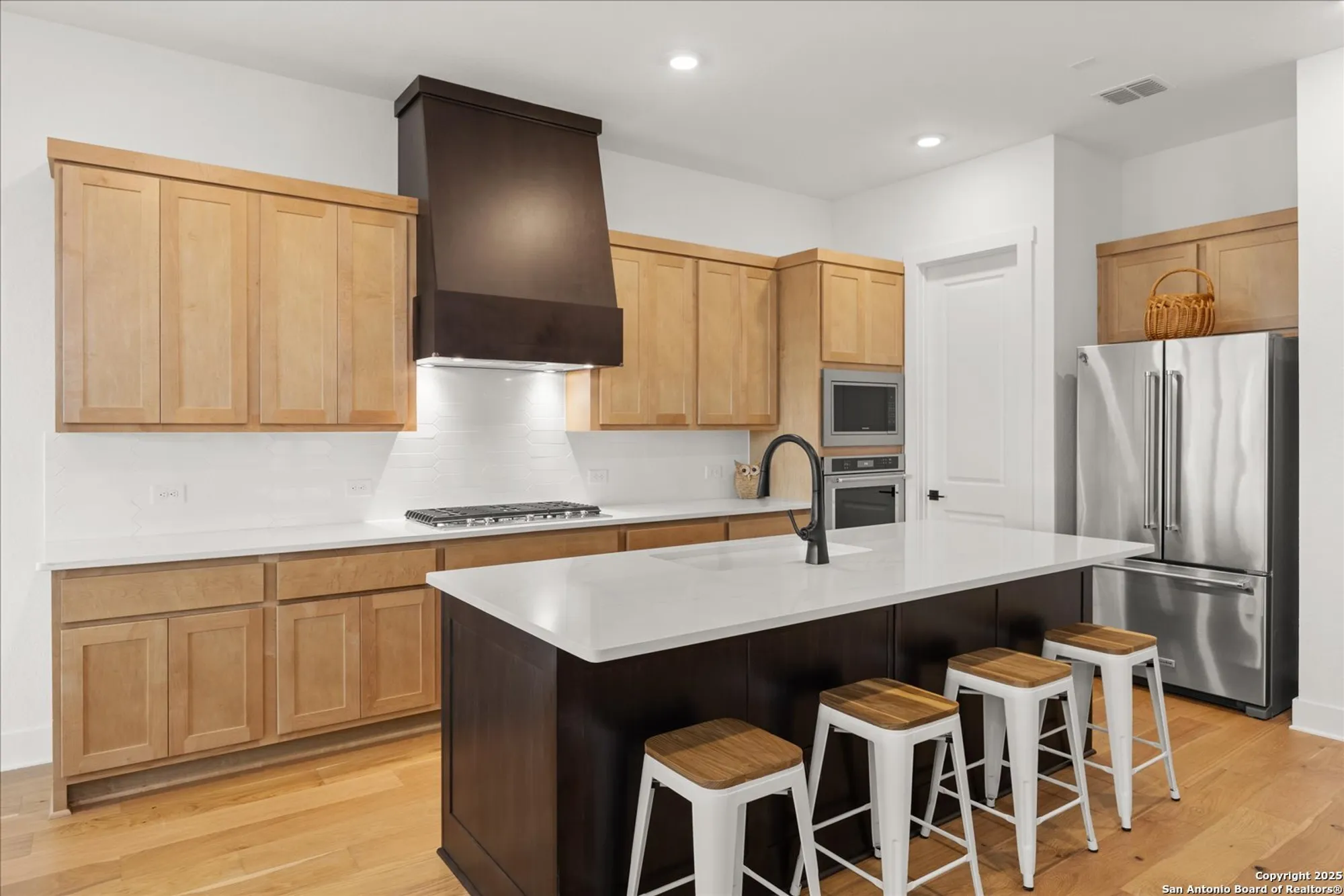 Property Slideshow image 18 of 37 | 241 sentido, Boerne, TX, 78006