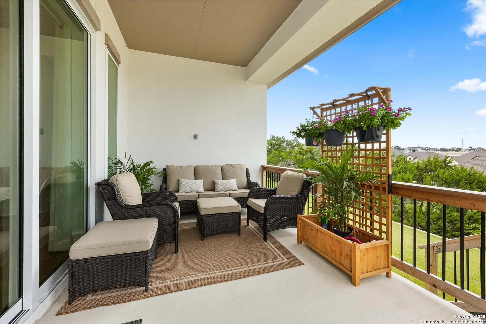 Property Slideshow image 34 of 37 | 241 sentido, Boerne, TX, 78006