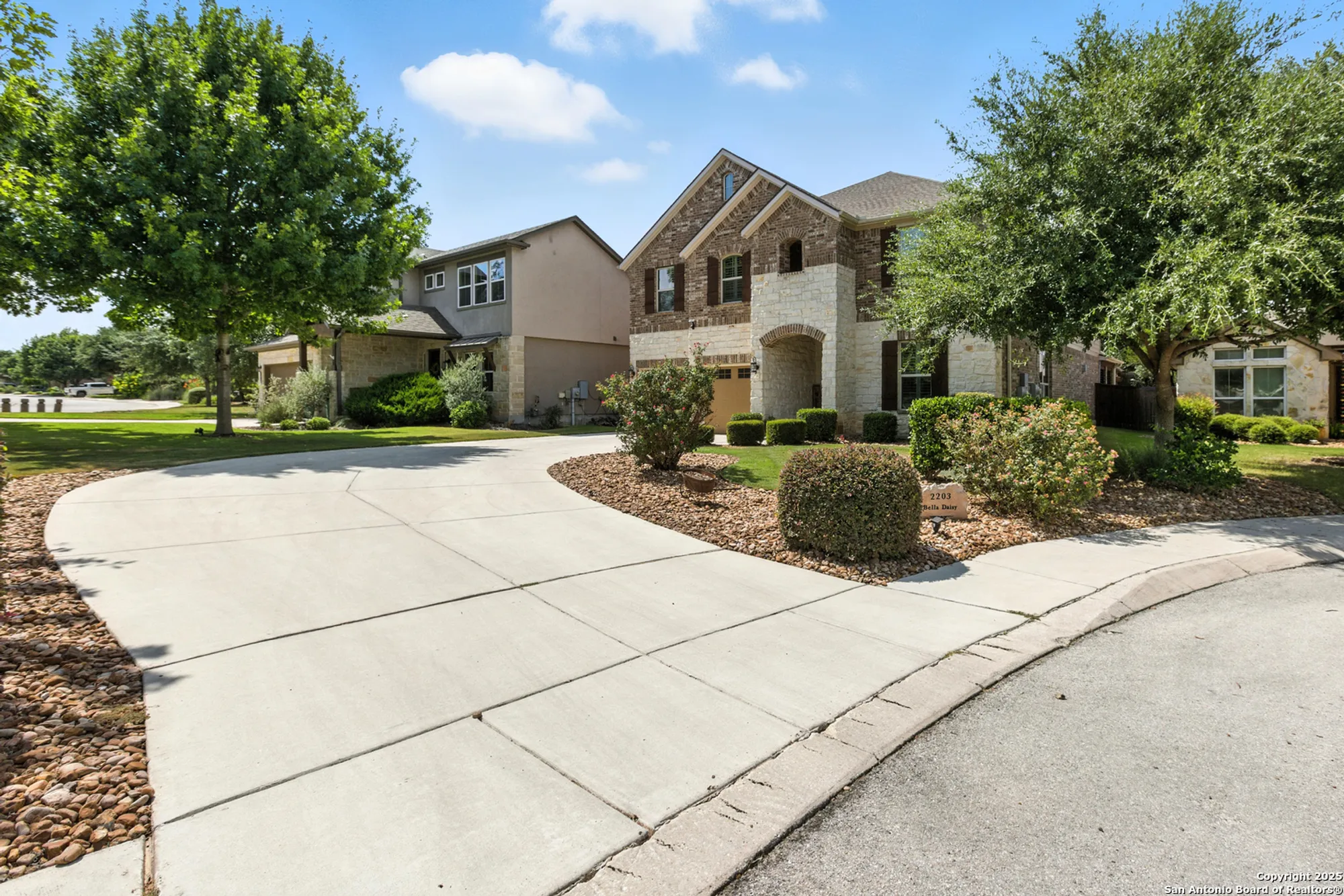 Property Slideshow image 9 of 49 | 2203 bella daisy, San Antonio, TX, 78260