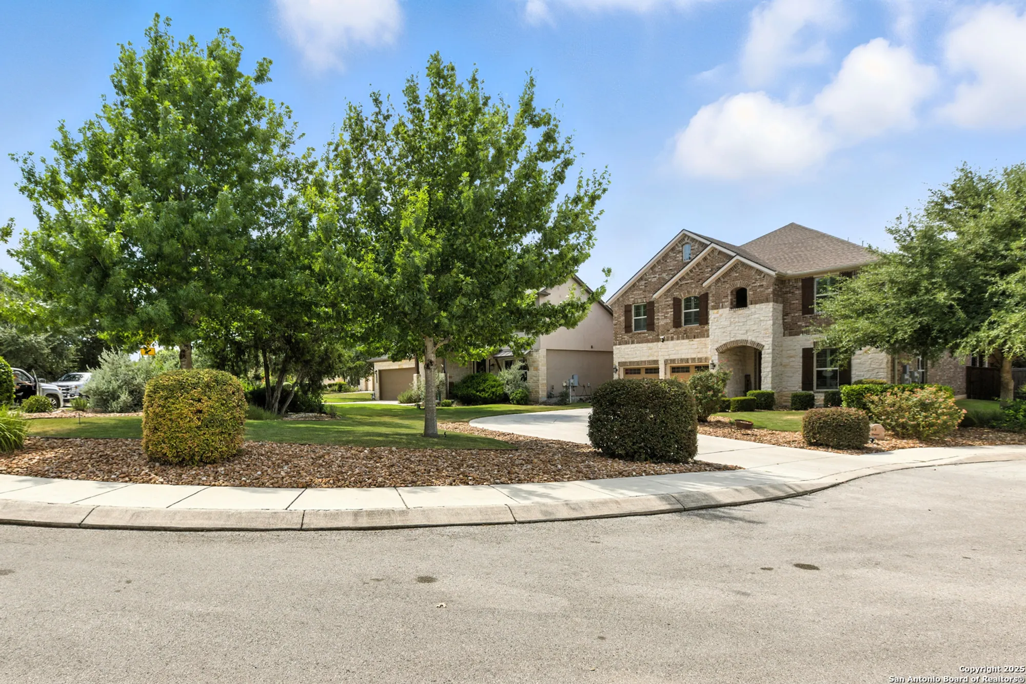 Property Slideshow image 10 of 49 | 2203 bella daisy, San Antonio, TX, 78260