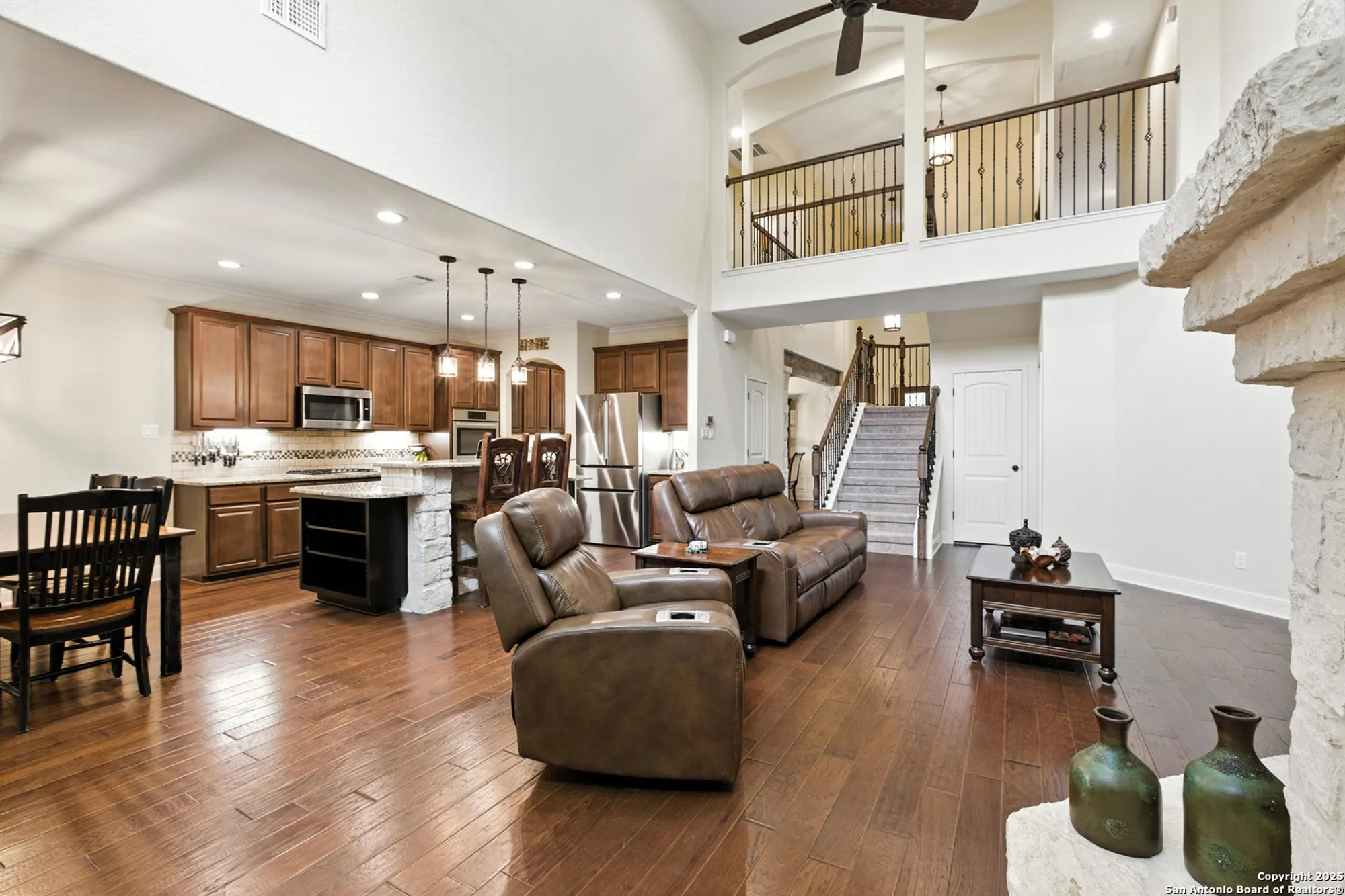 Property Slideshow image 15 of 49 | 2203 bella daisy, San Antonio, TX, 78260