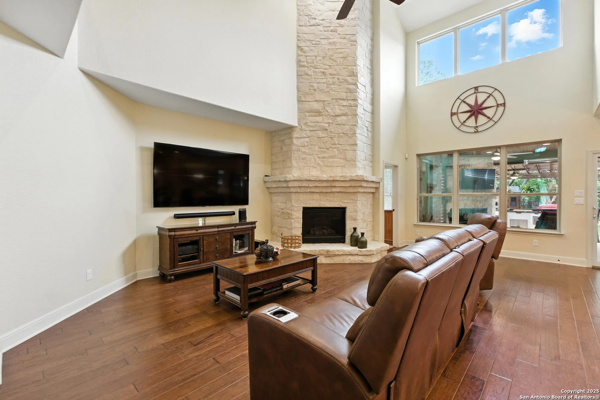Property Slideshow image 17 of 49 | 2203 bella daisy, San Antonio, TX, 78260