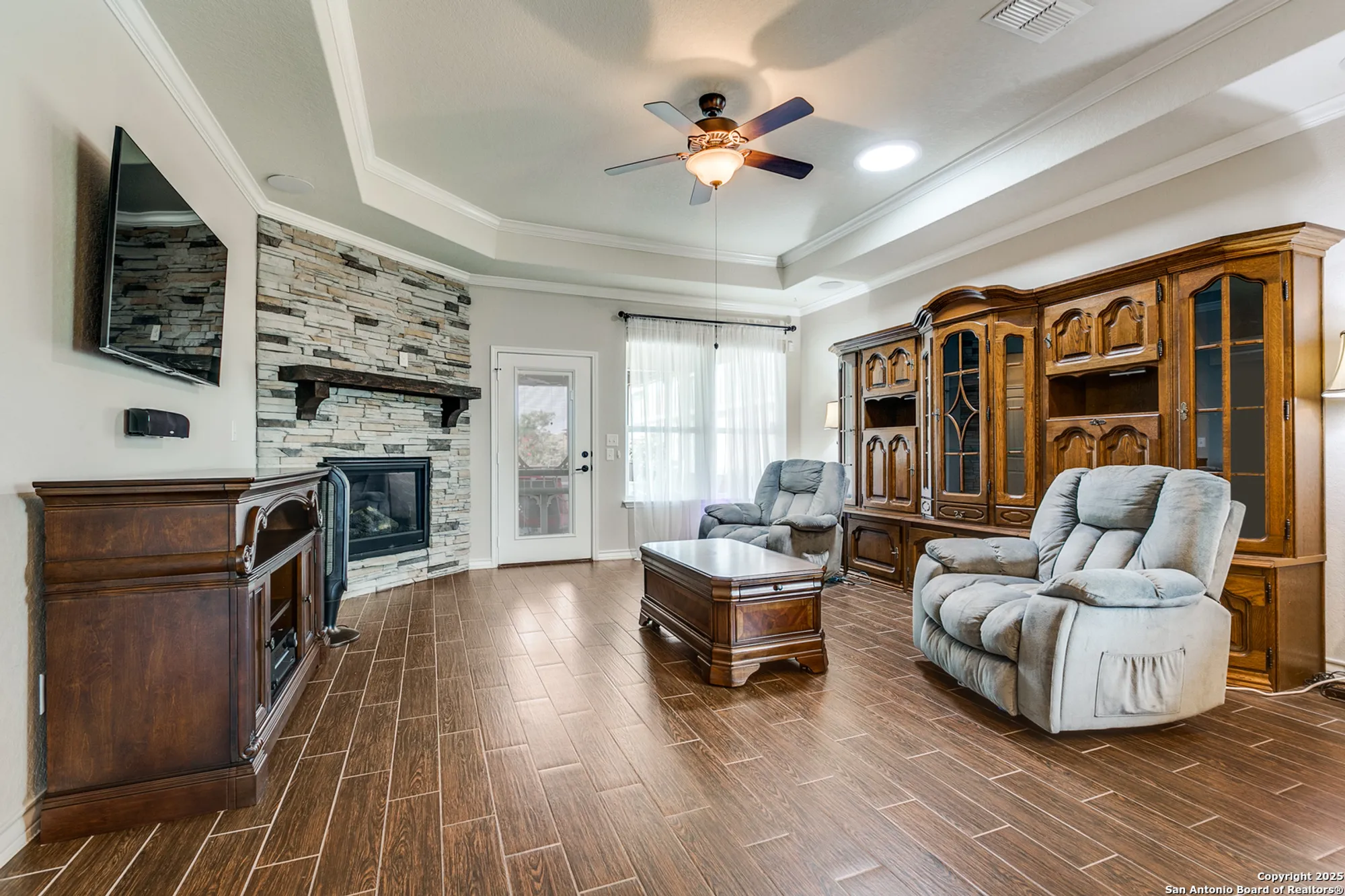 Property Slideshow image 2 of 25 | 3614 denison dm, San Antonio, TX, 78253