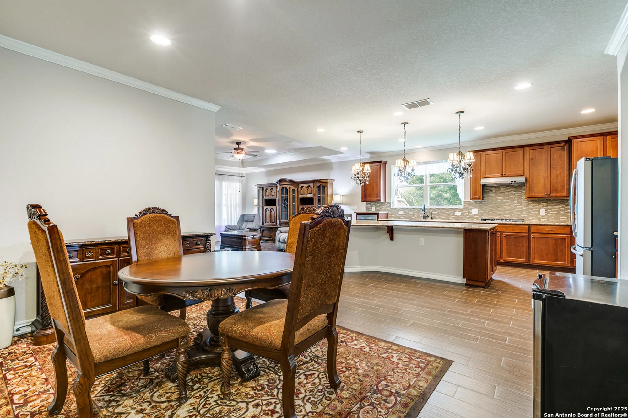 Property Slideshow image 8 of 25 | 3614 denison dm, San Antonio, TX, 78253