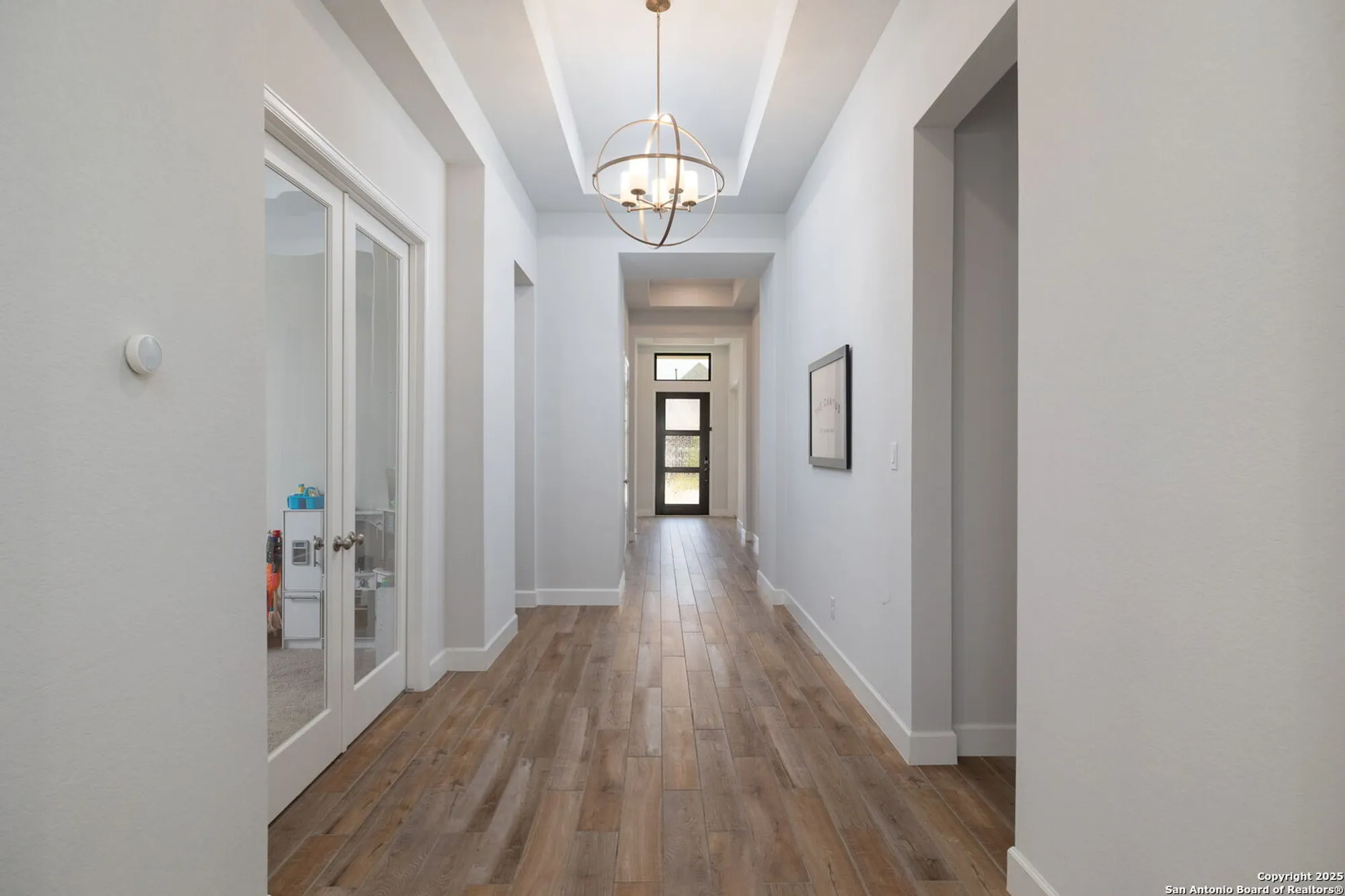 Property Slideshow image 6 of 31 | 613 meade st, New Braunfels, TX, 78132