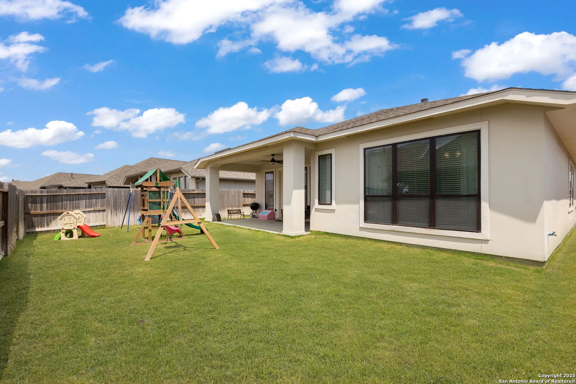 Property Slideshow image 31 of 31 | 613 meade st, New Braunfels, TX, 78132