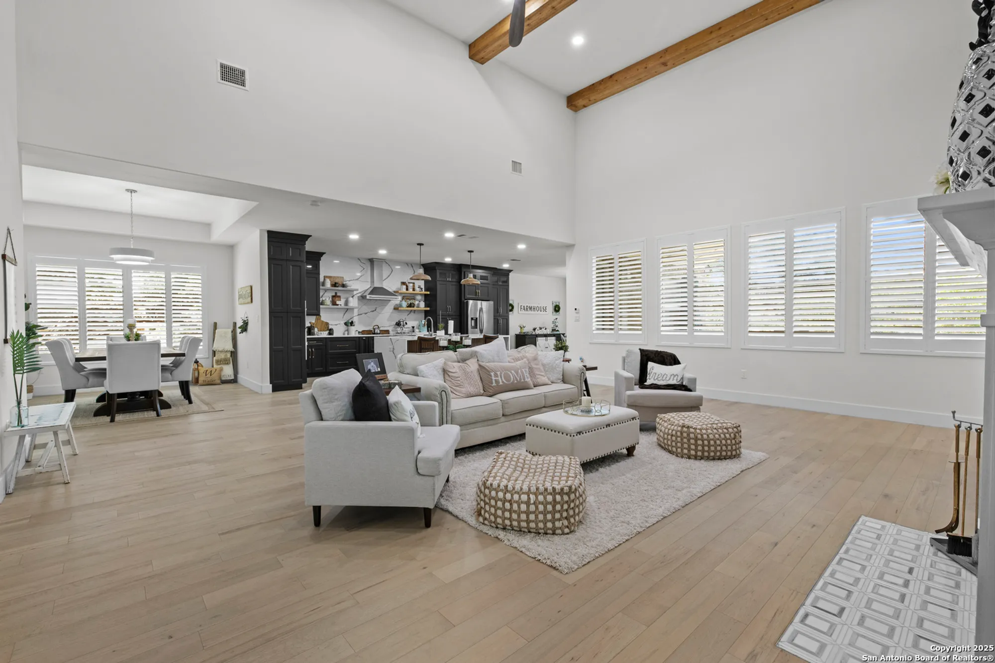 Property Slideshow image 8 of 44 | 590 cloister rd, New Braunfels, TX, 78132