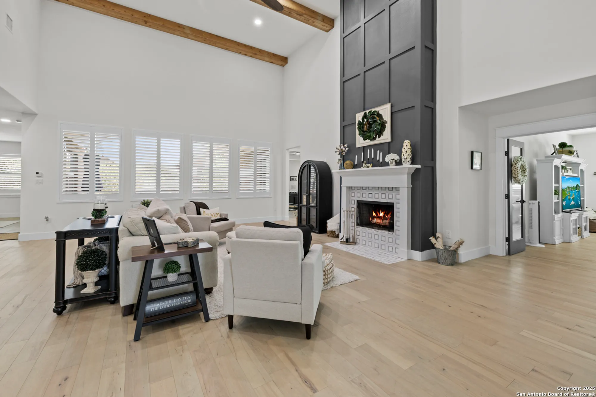 Property Slideshow image 9 of 44 | 590 cloister rd, New Braunfels, TX, 78132