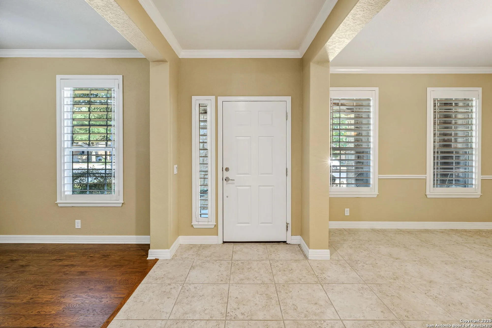 Property Slideshow image 6 of 63 | 12610 lost maples, San Antonio, TX, 78253