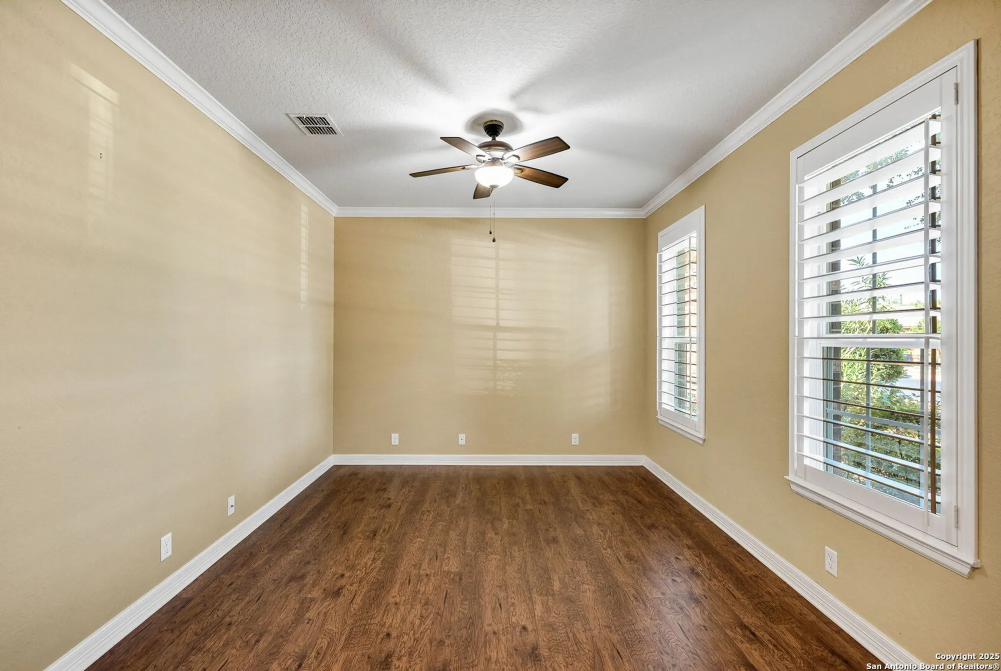 Property Slideshow image 8 of 63 | 12610 lost maples, San Antonio, TX, 78253