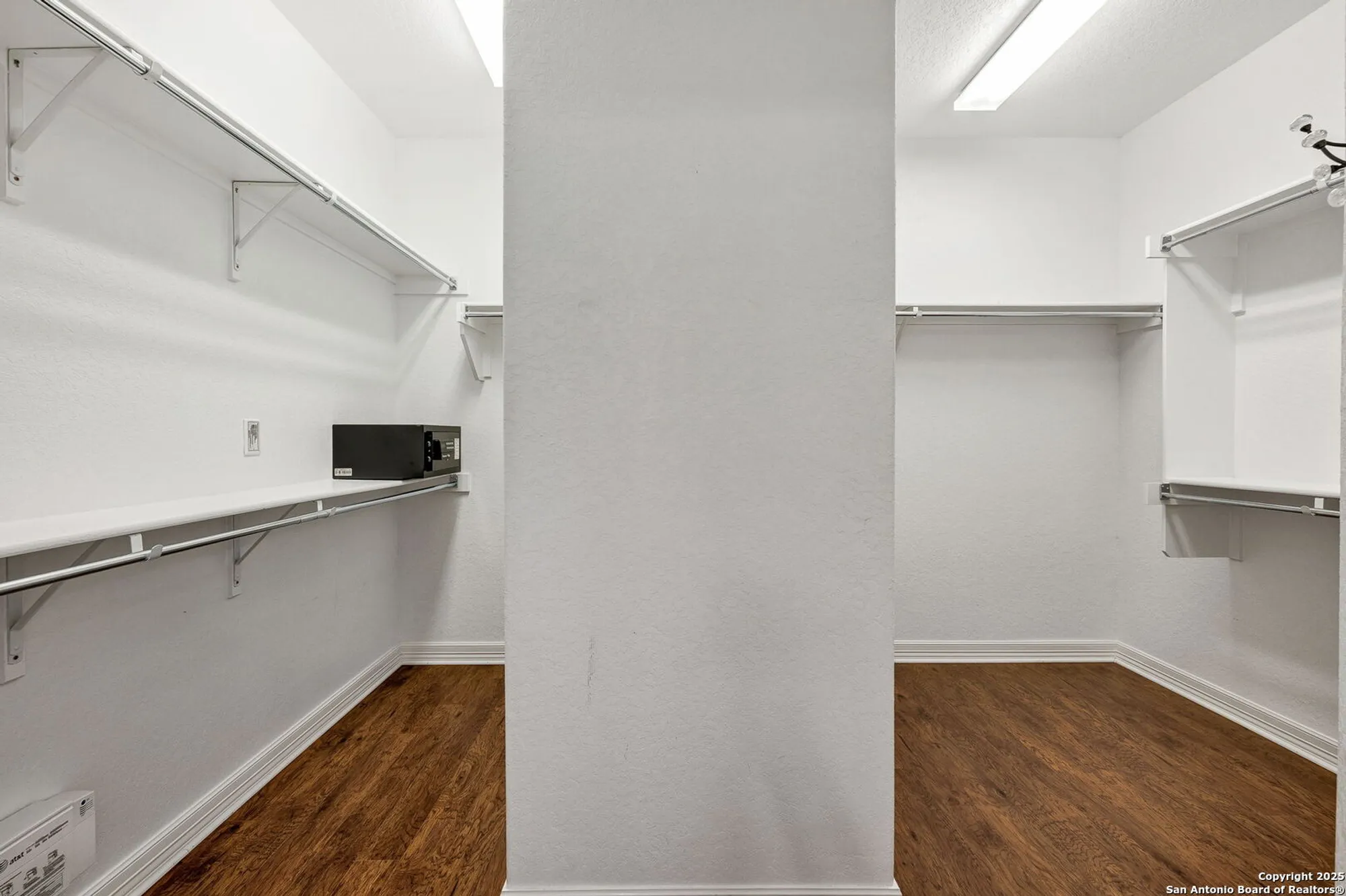 Property Slideshow image 35 of 63 | 12610 lost maples, San Antonio, TX, 78253