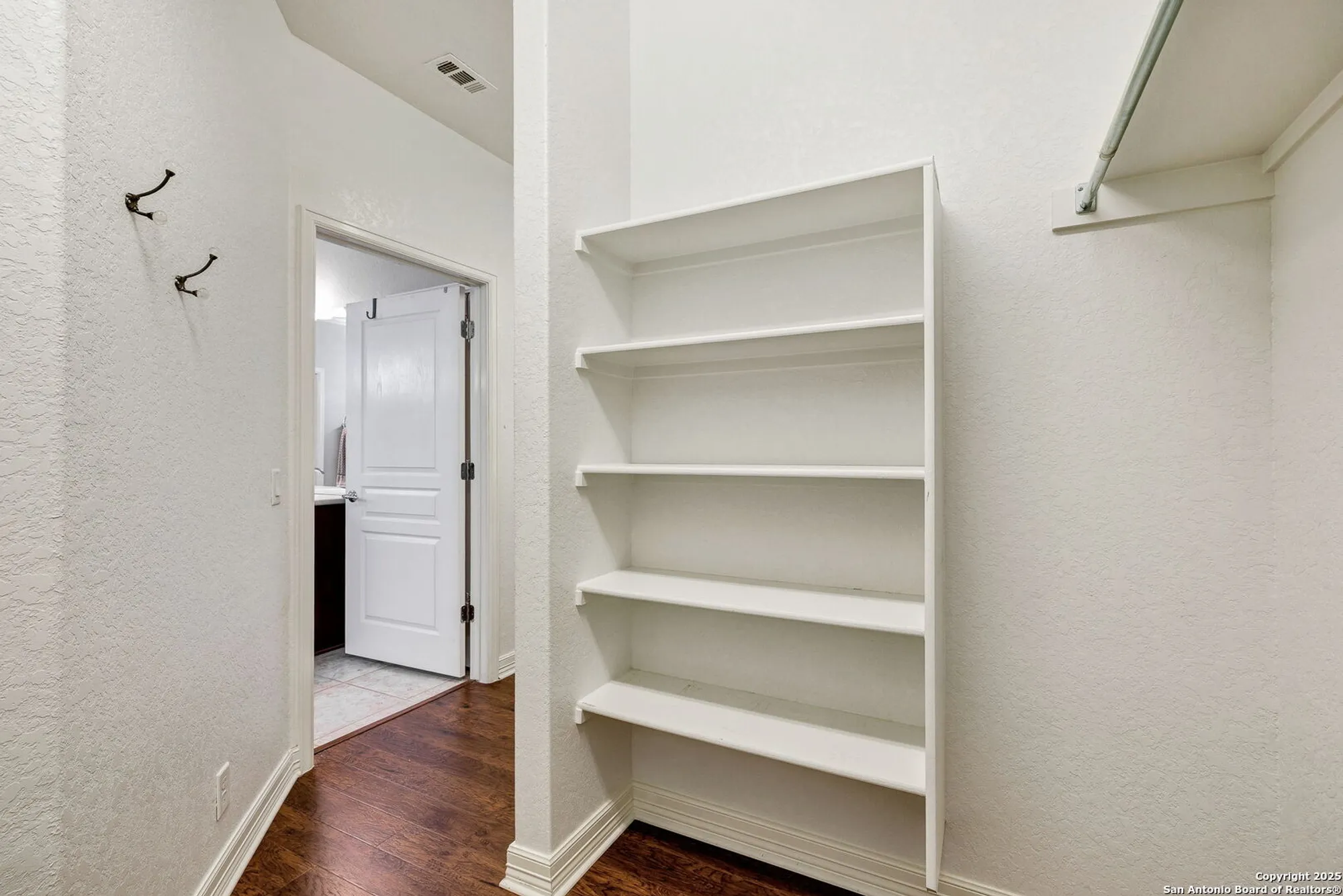 Property Slideshow image 36 of 63 | 12610 lost maples, San Antonio, TX, 78253