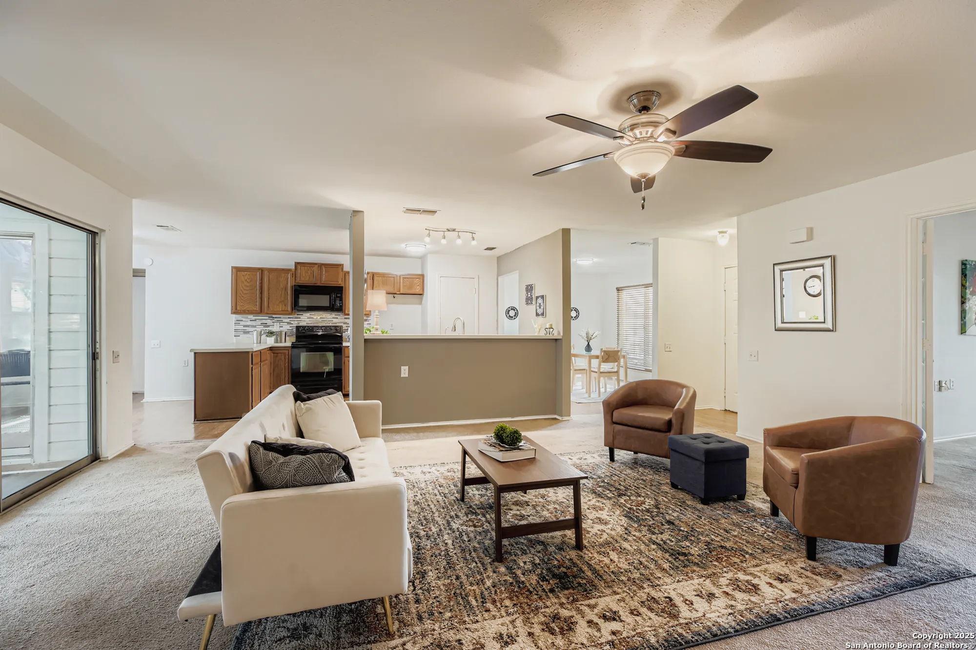 Property Slideshow image 5 of 29 | 3917 pecan ct, Schertz, TX, 78108