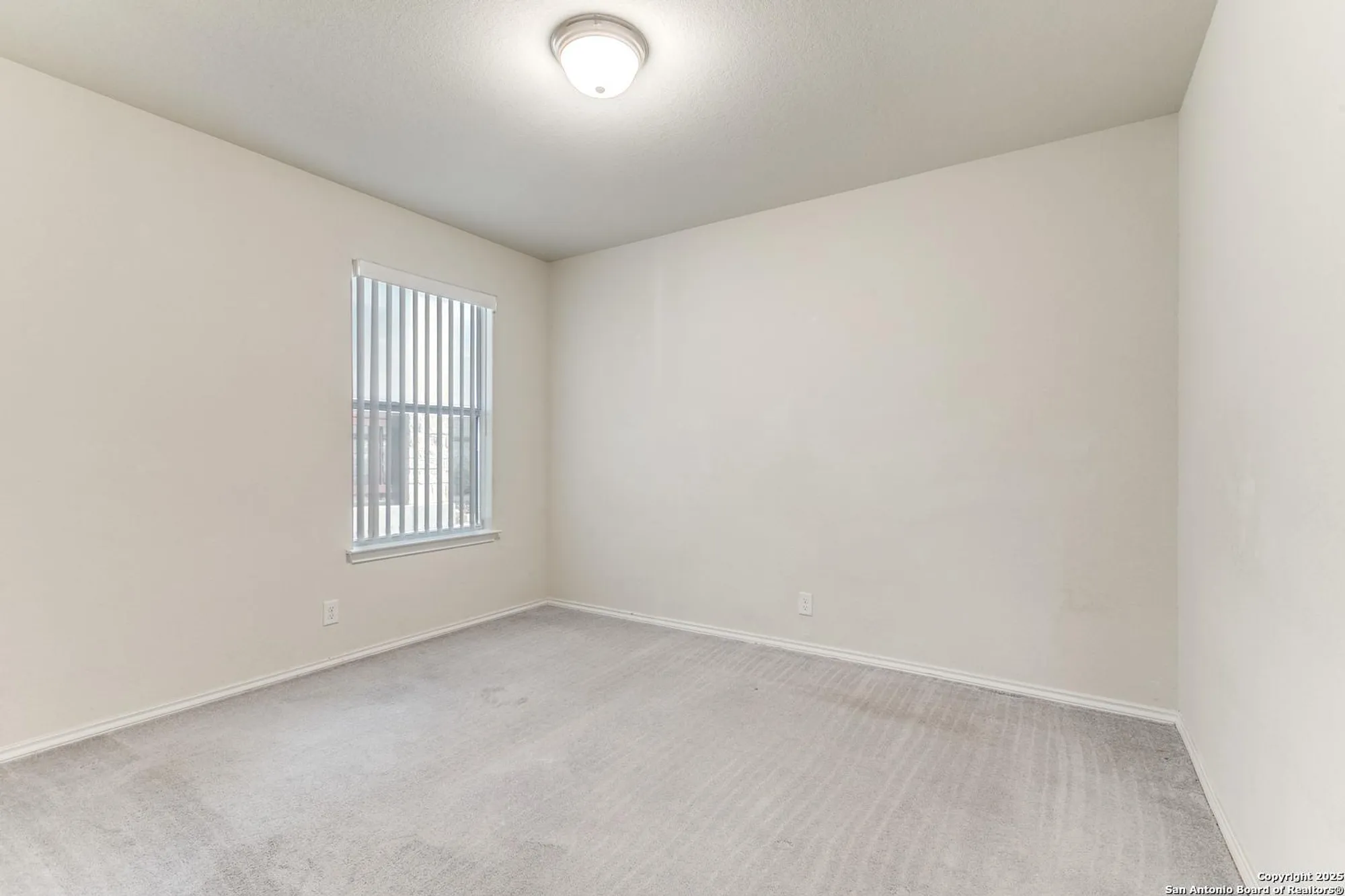 Property Slideshow image 15 of 24 | 12926 cedar fly, San Antonio, TX, 78253