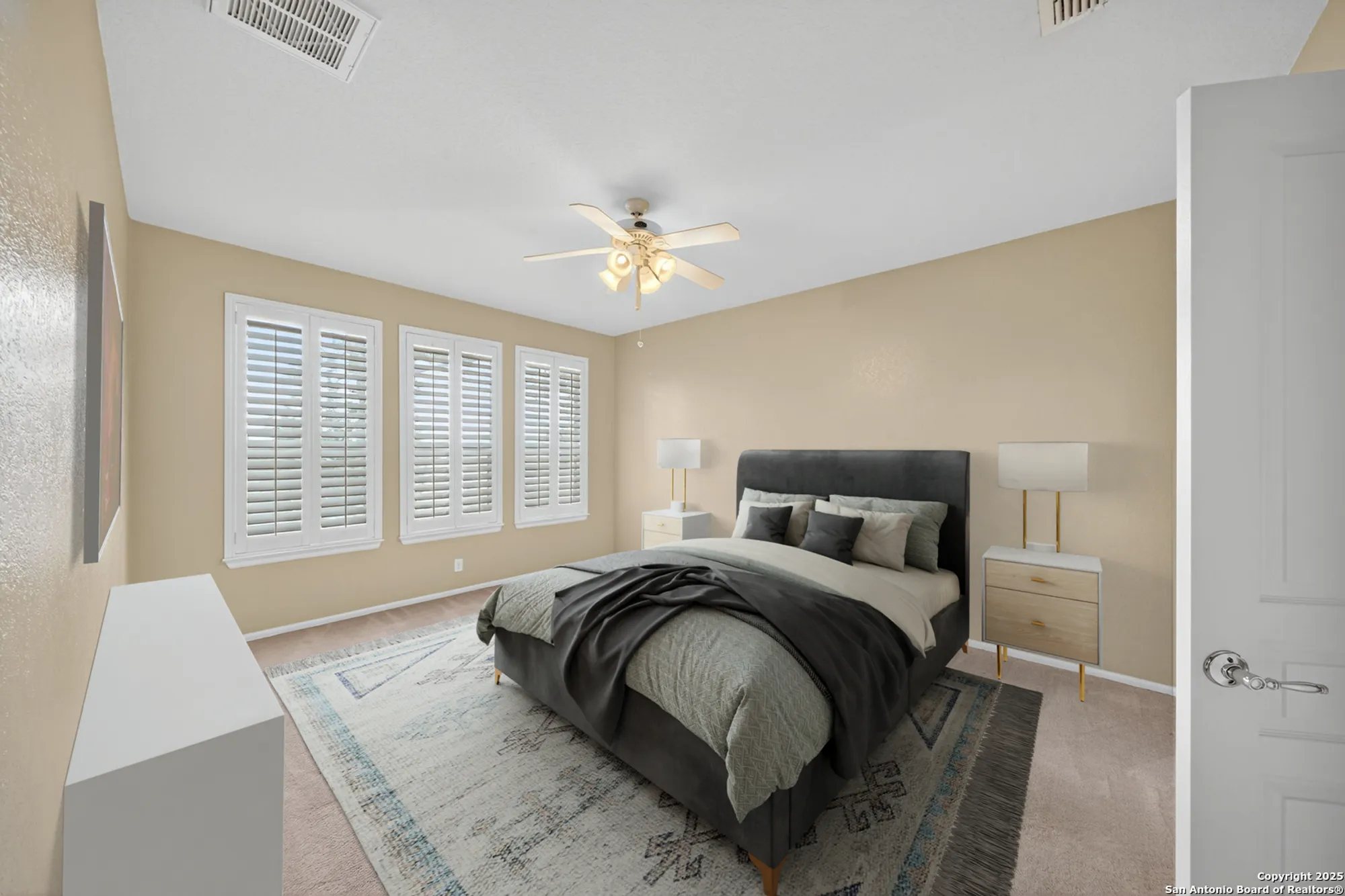 Property Slideshow image 16 of 27 | 4522 jarrell, San Antonio, TX, 78253