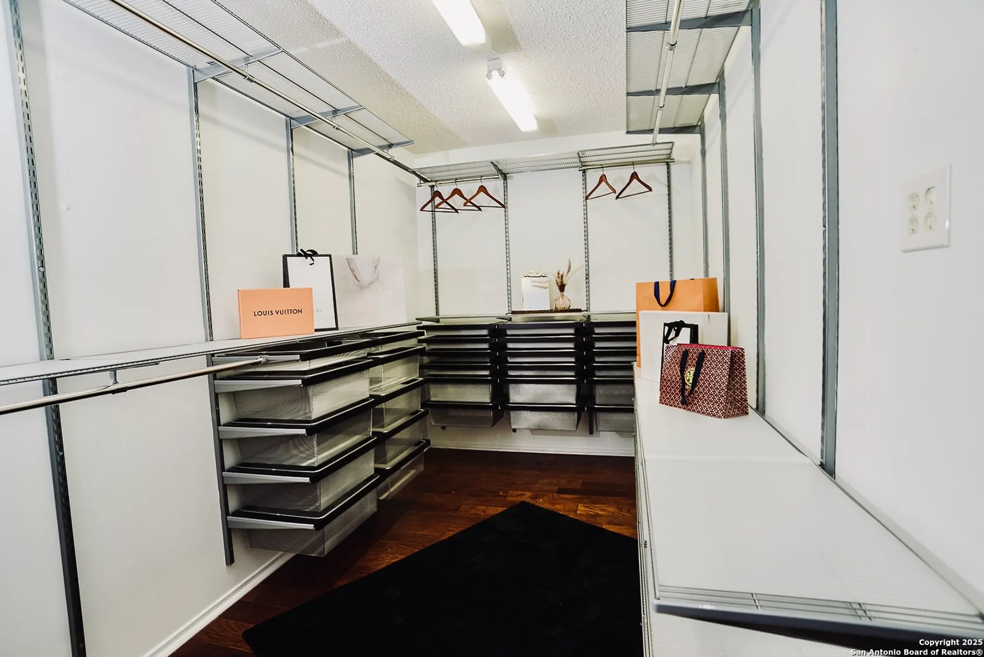 Property Slideshow image 19 of 38 | 3812 greenridge, Schertz, TX, 78108