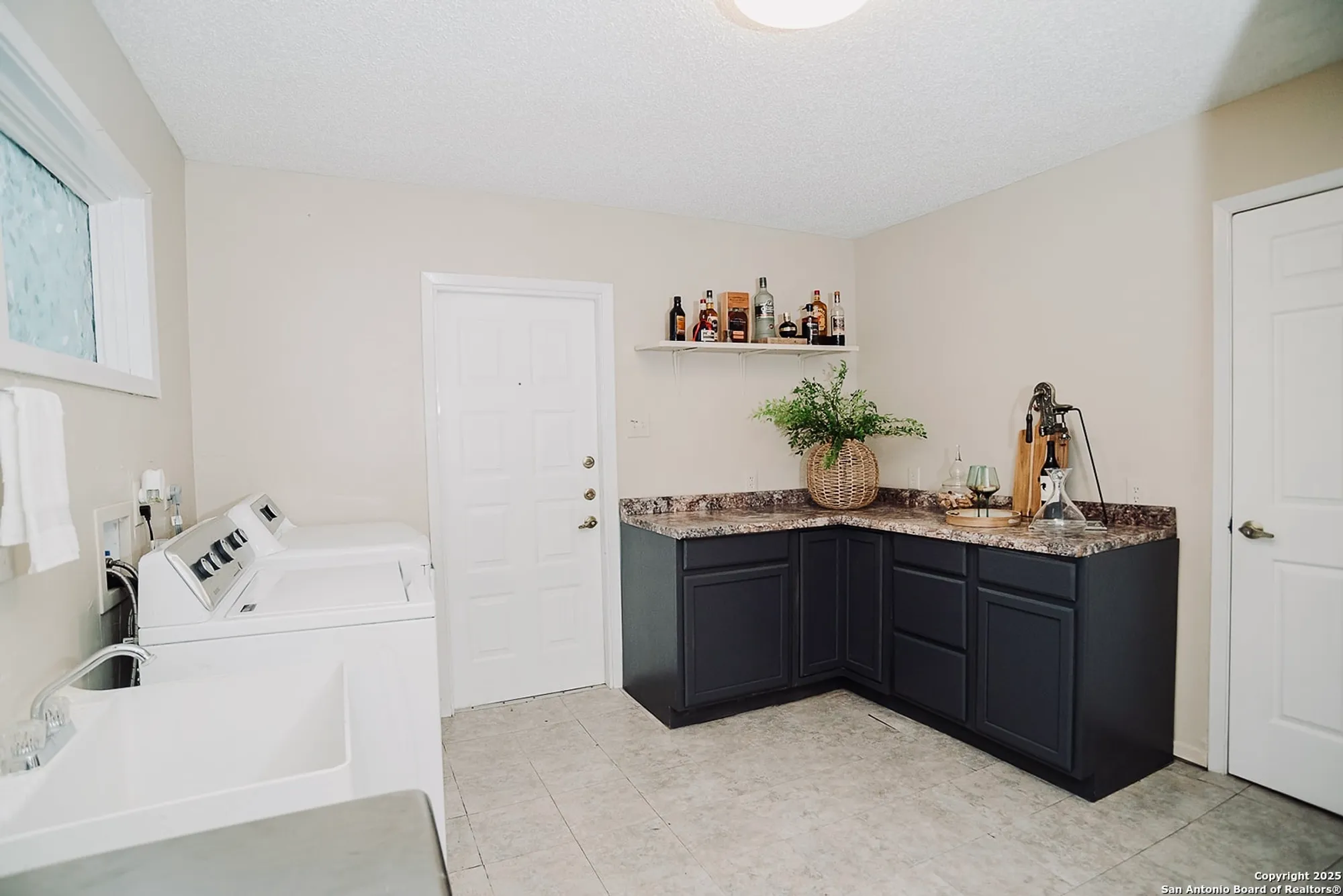 Property Slideshow image 25 of 38 | 3812 greenridge, Schertz, TX, 78108