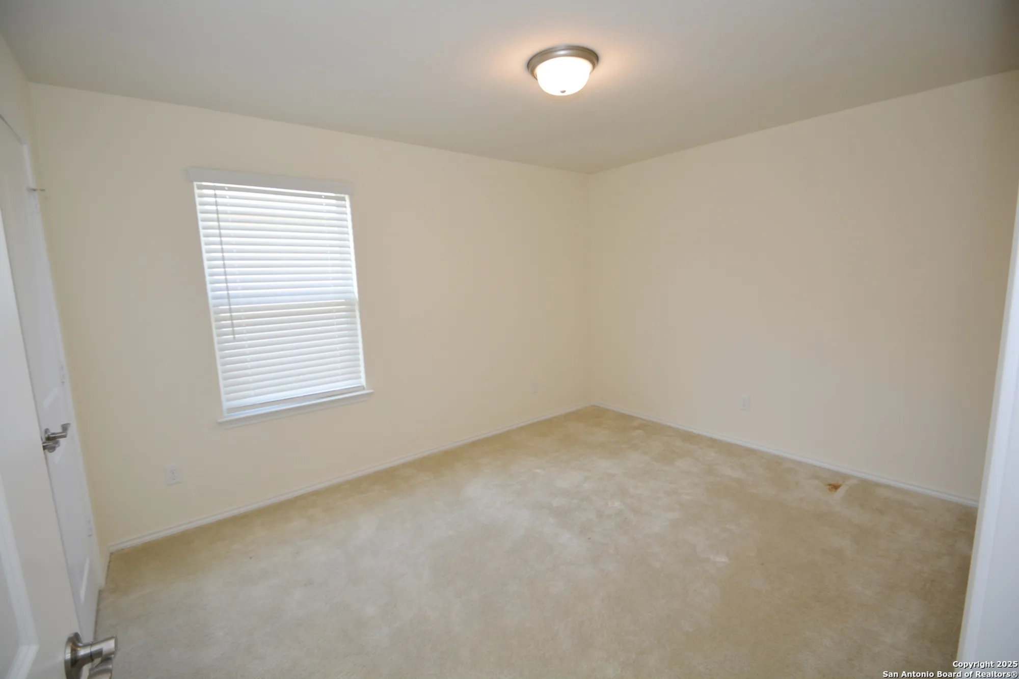 Property Slideshow image 14 of 19 | 3918 zion crk, San Antonio, TX, 78253