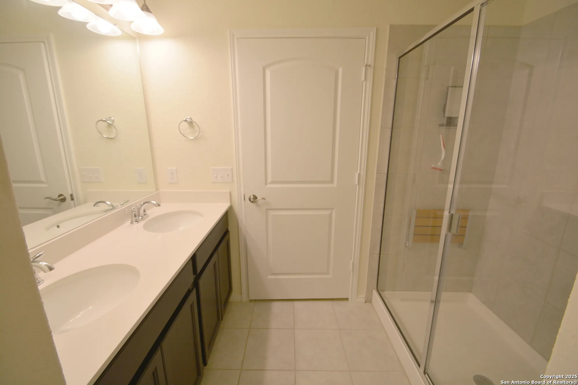 Property Slideshow image 16 of 19 | 3918 zion crk, San Antonio, TX, 78253