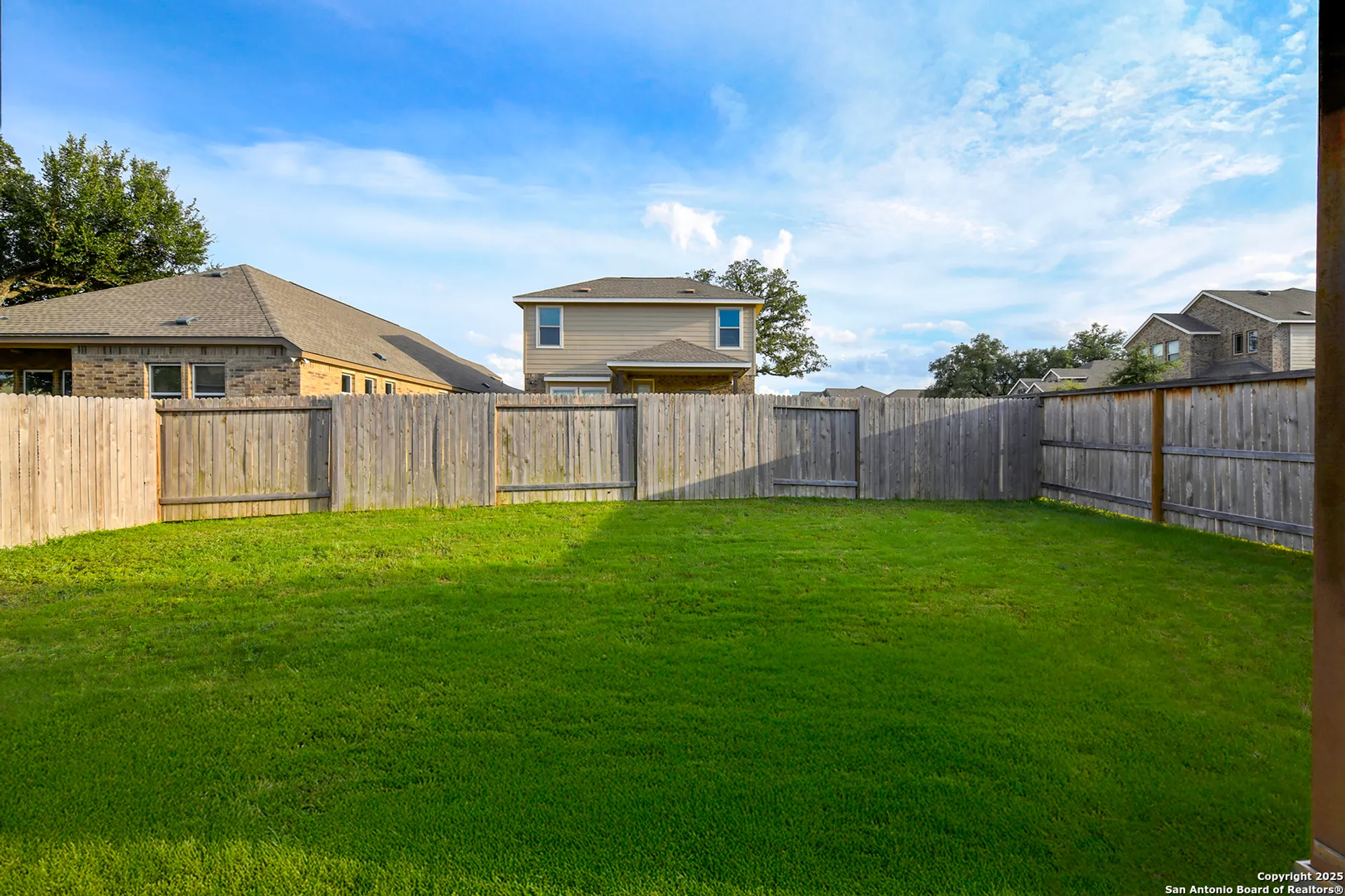 Property Slideshow image 39 of 46 | 2069 flametree ave, New Braunfels, TX, 78132