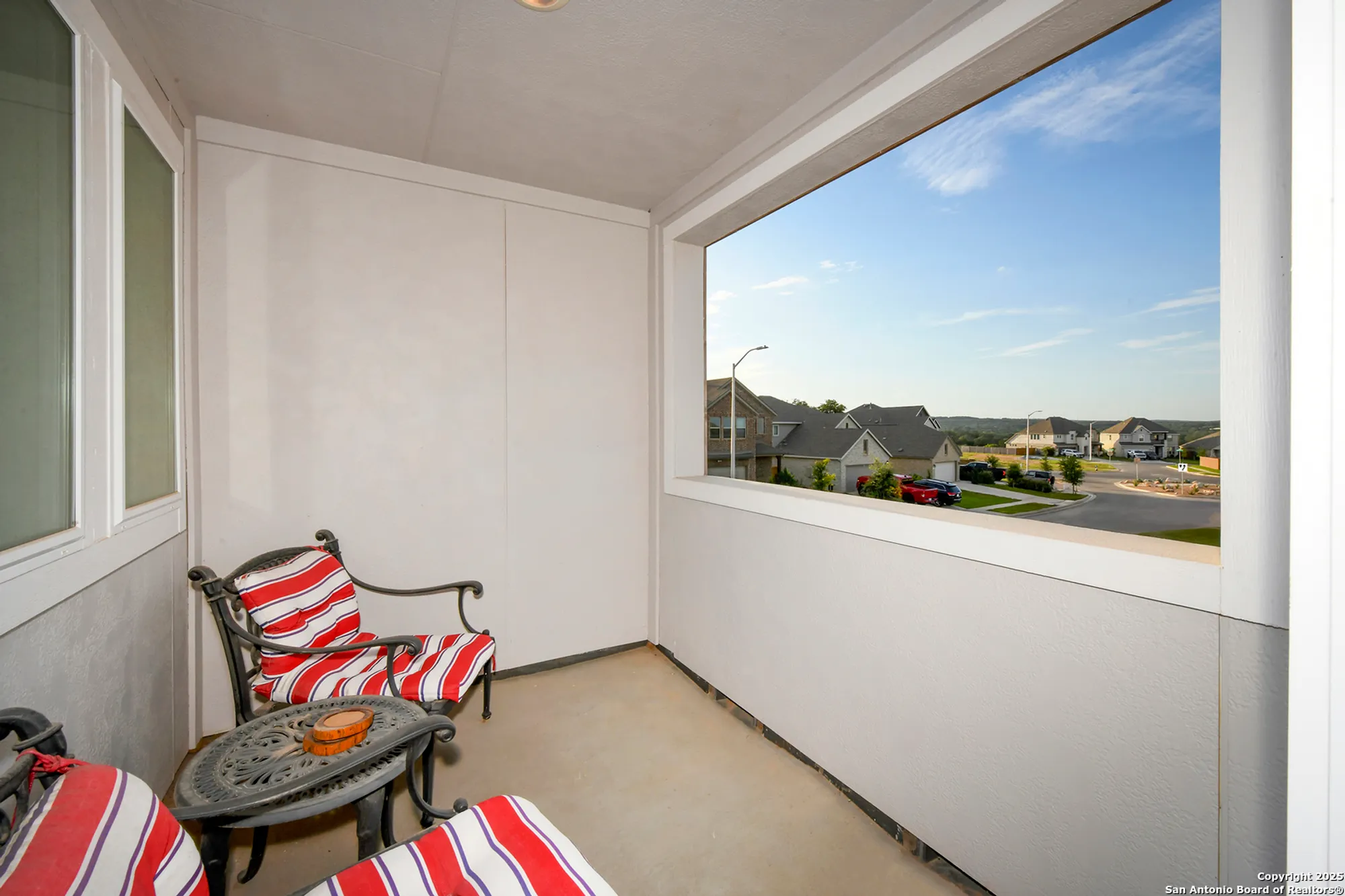 Property Slideshow image 26 of 46 | 2069 flametree ave, New Braunfels, TX, 78132