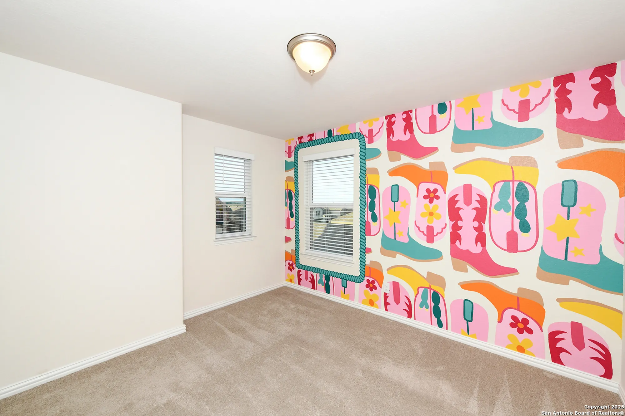 Property Slideshow image 29 of 46 | 2069 flametree ave, New Braunfels, TX, 78132