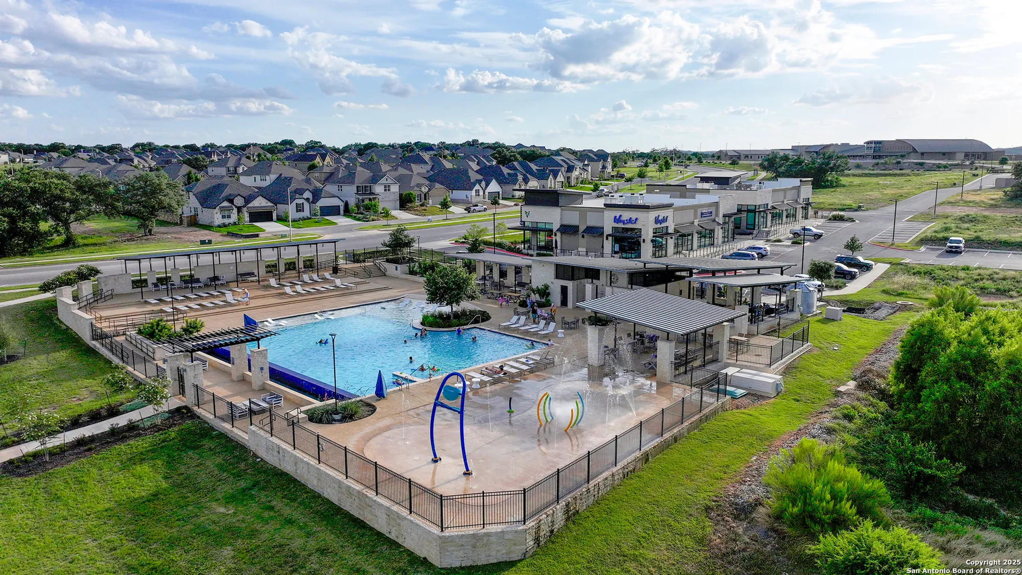 Property Slideshow image 10 of 46 | 2069 flametree ave, New Braunfels, TX, 78132