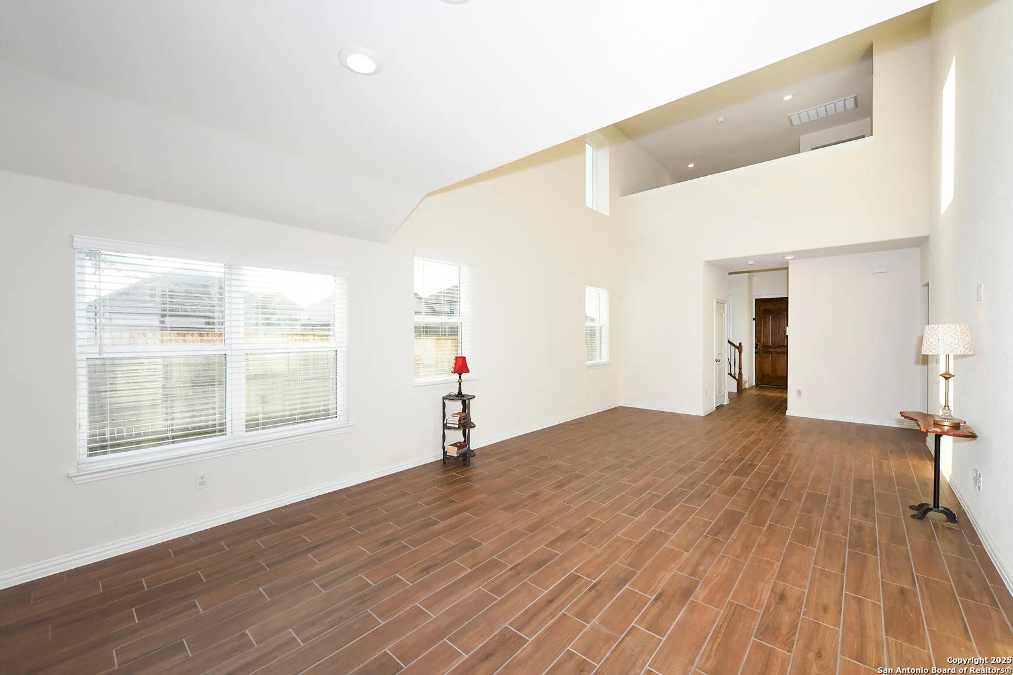 Property Slideshow image 15 of 46 | 2069 flametree ave, New Braunfels, TX, 78132