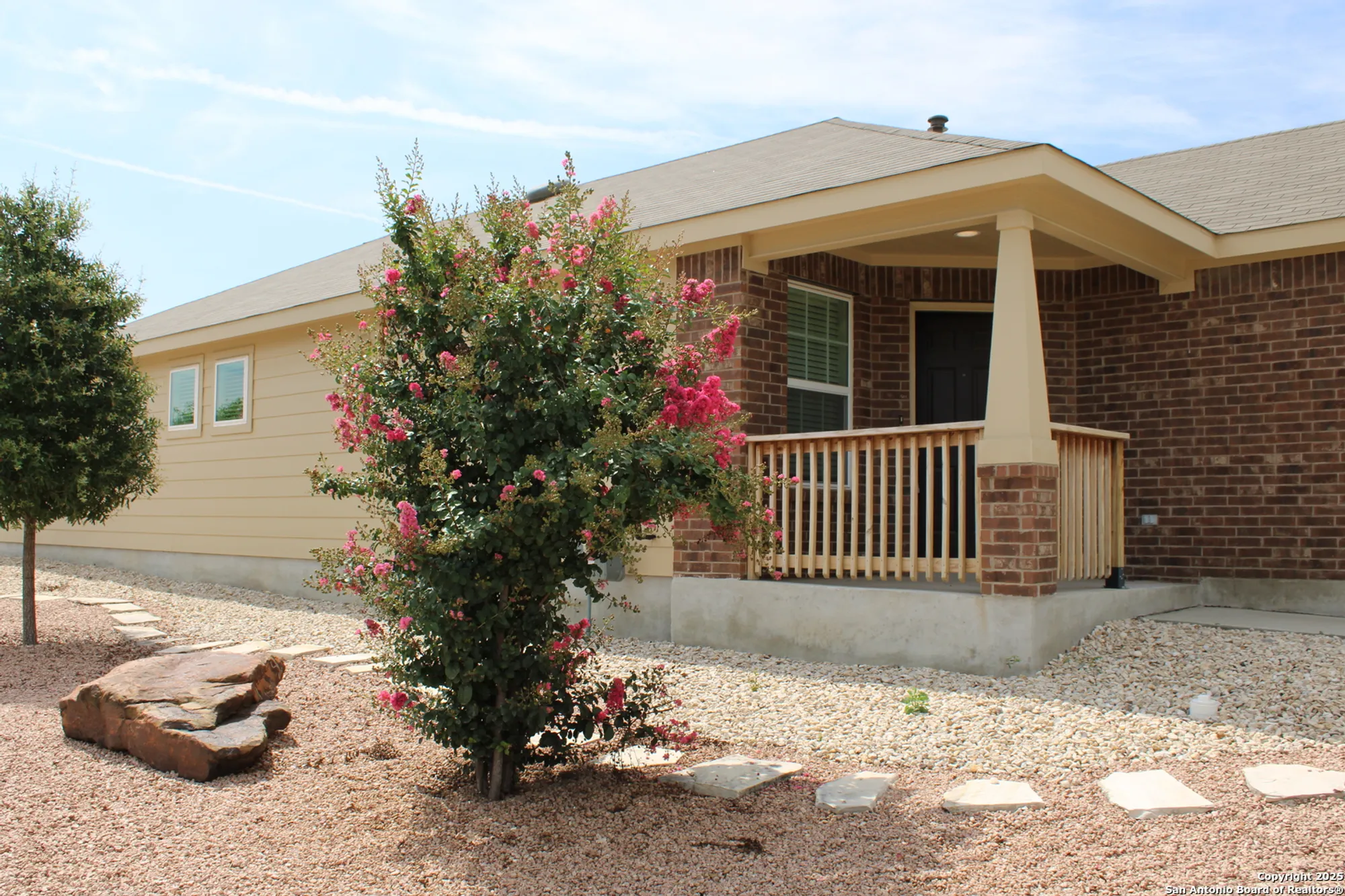 Property Slideshow image 1 of 19 | 3918 zion crk, San Antonio, TX, 78253