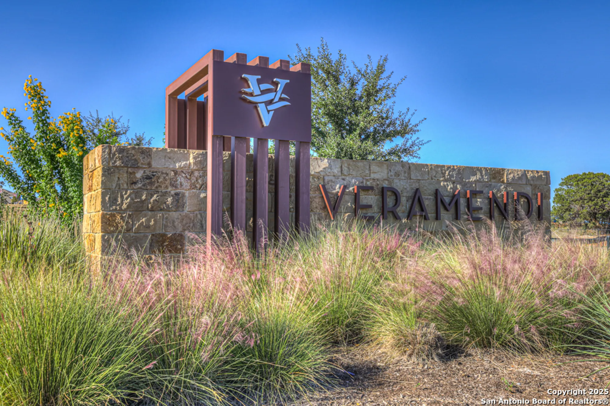 Property Slideshow image 31 of 33 | 432 sweetleaf ln, New Braunfels, TX, 78132