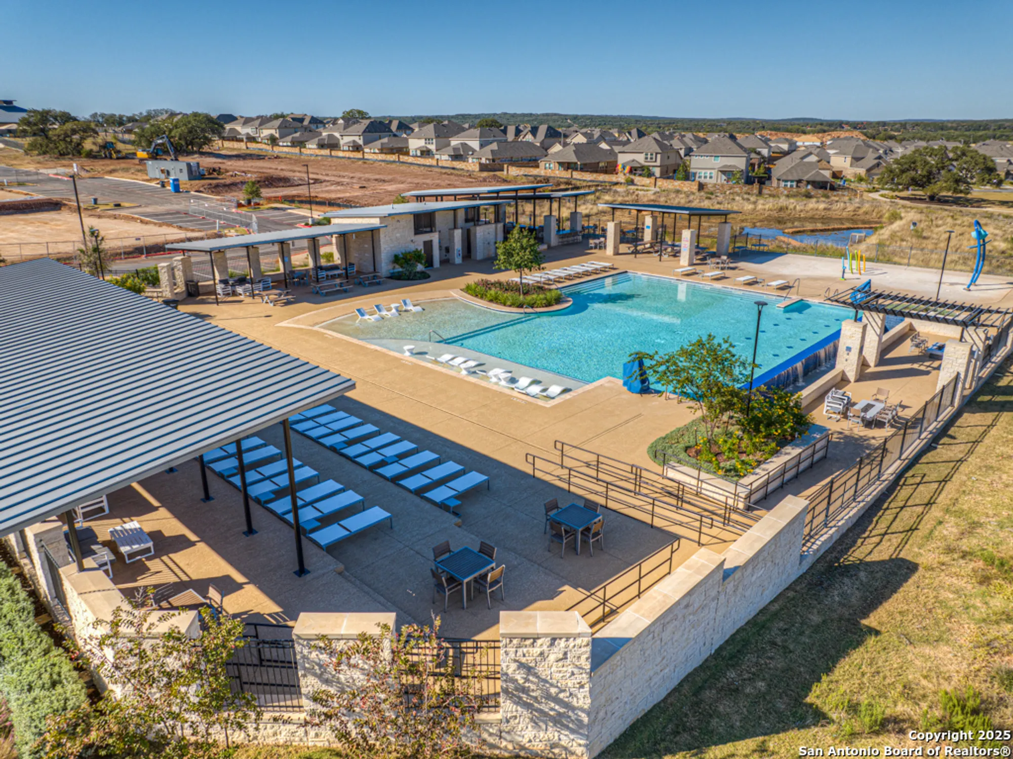 Property Slideshow image 33 of 33 | 432 sweetleaf ln, New Braunfels, TX, 78132