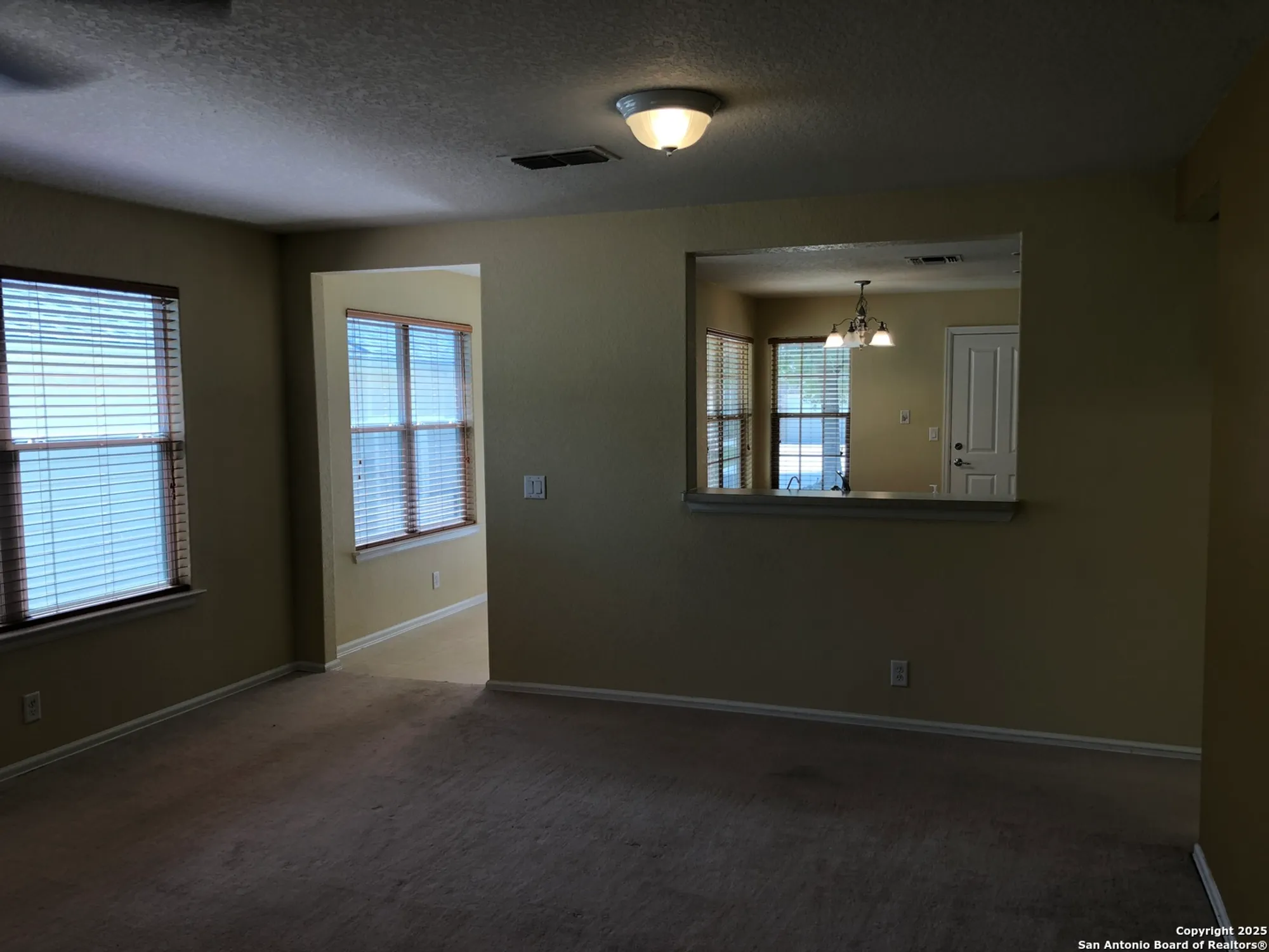 Property Slideshow image 6 of 28 | 12739 cedar fly, San Antonio, TX, 78253