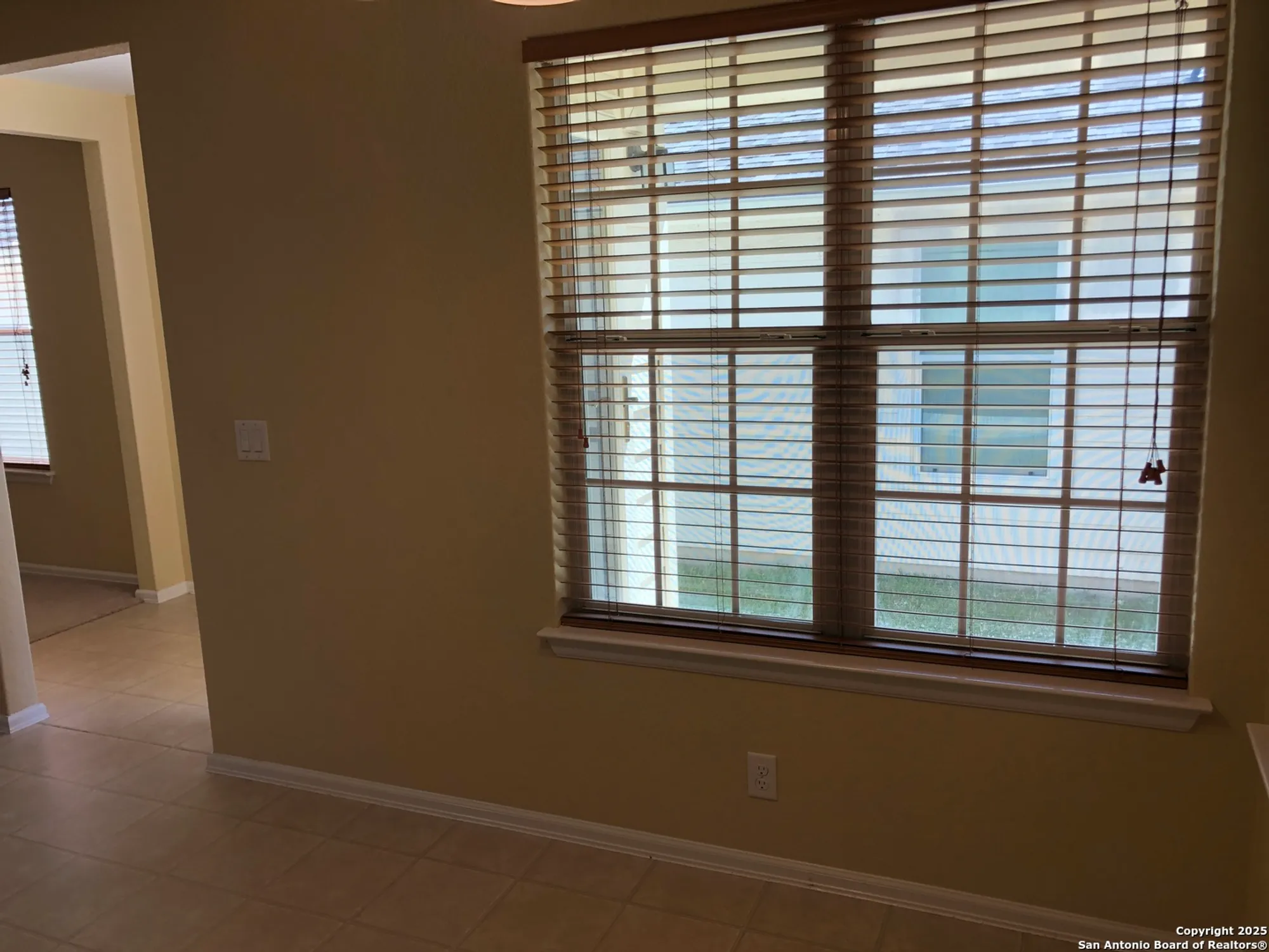 Property Slideshow image 11 of 28 | 12739 cedar fly, San Antonio, TX, 78253