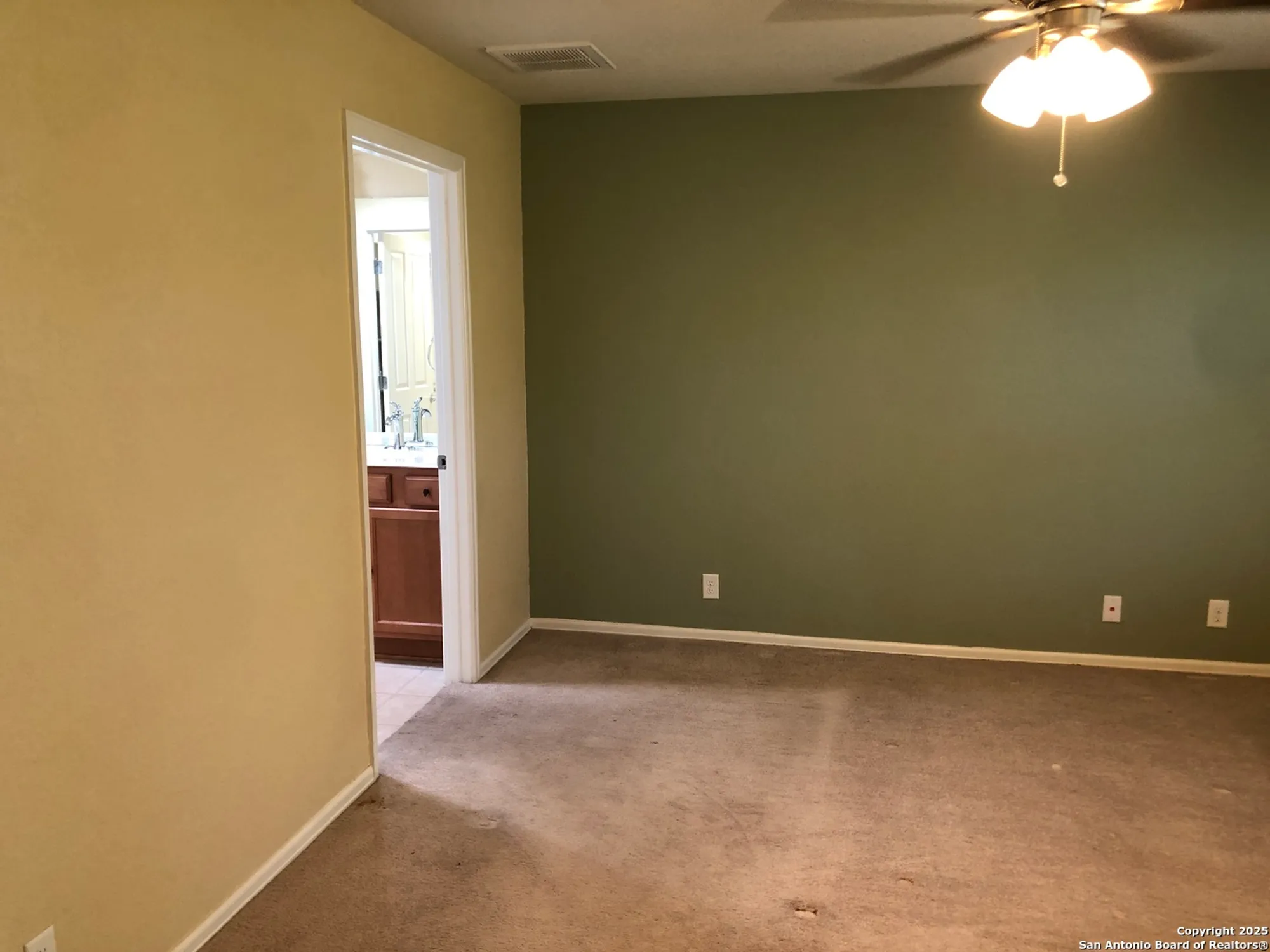 Property Slideshow image 13 of 28 | 12739 cedar fly, San Antonio, TX, 78253