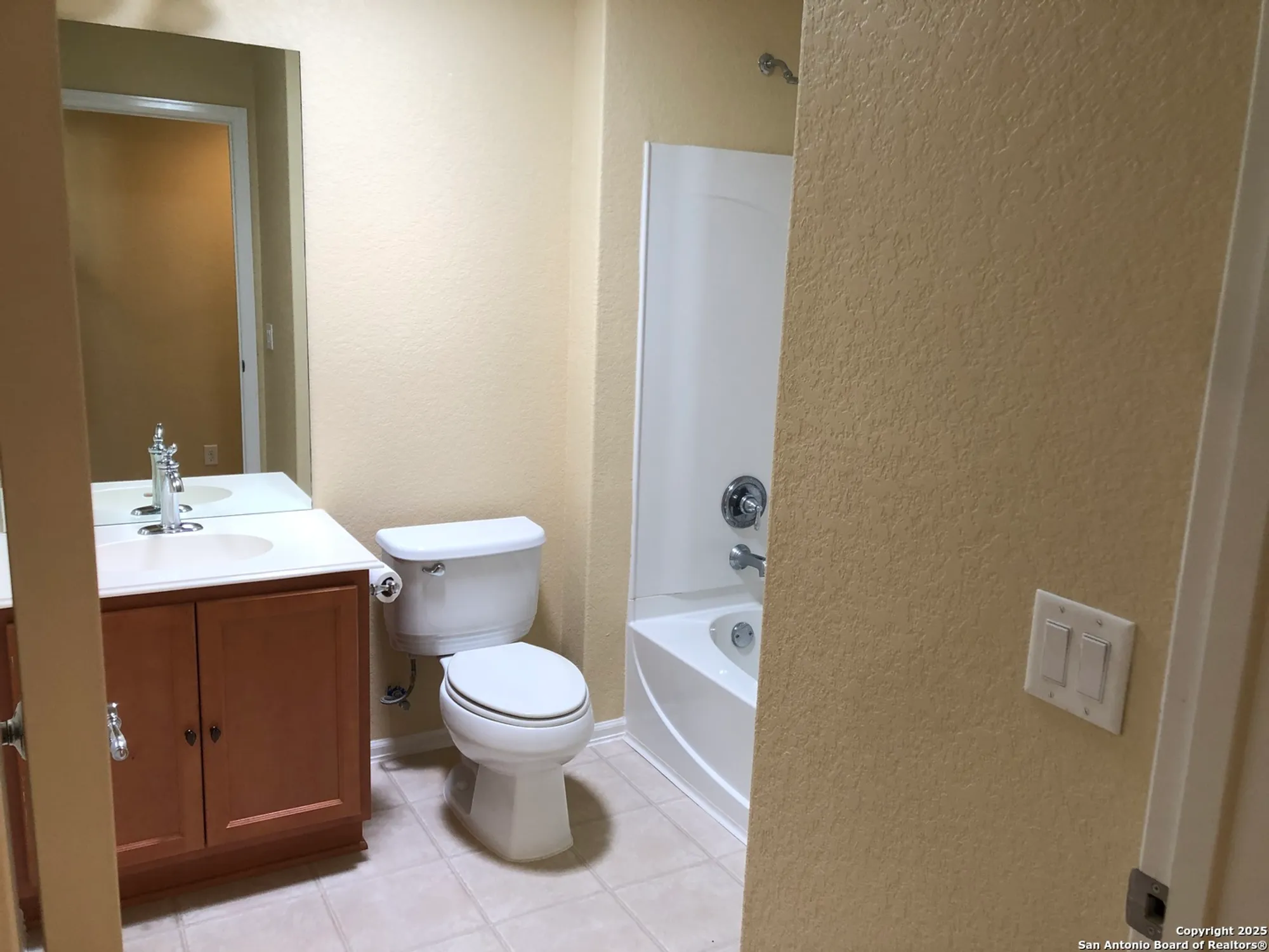 Property Slideshow image 20 of 28 | 12739 cedar fly, San Antonio, TX, 78253