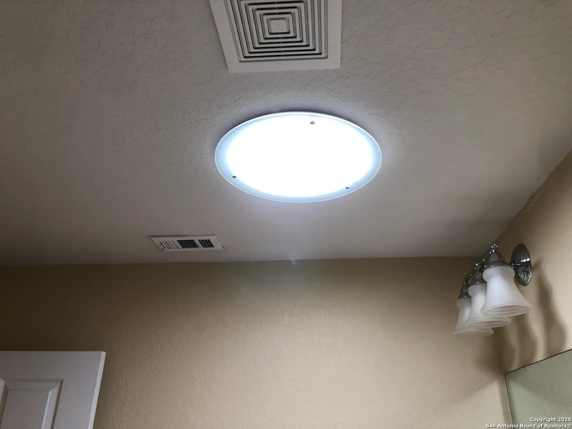 Property Slideshow image 22 of 28 | 12739 cedar fly, San Antonio, TX, 78253