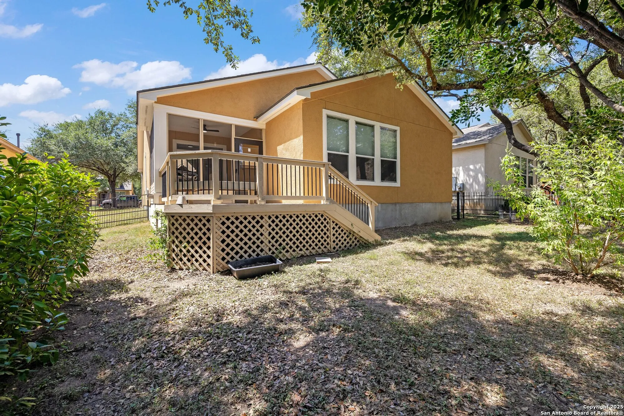 Property Slideshow image 16 of 21 | 12755 cascade hls, San Antonio, TX, 78253