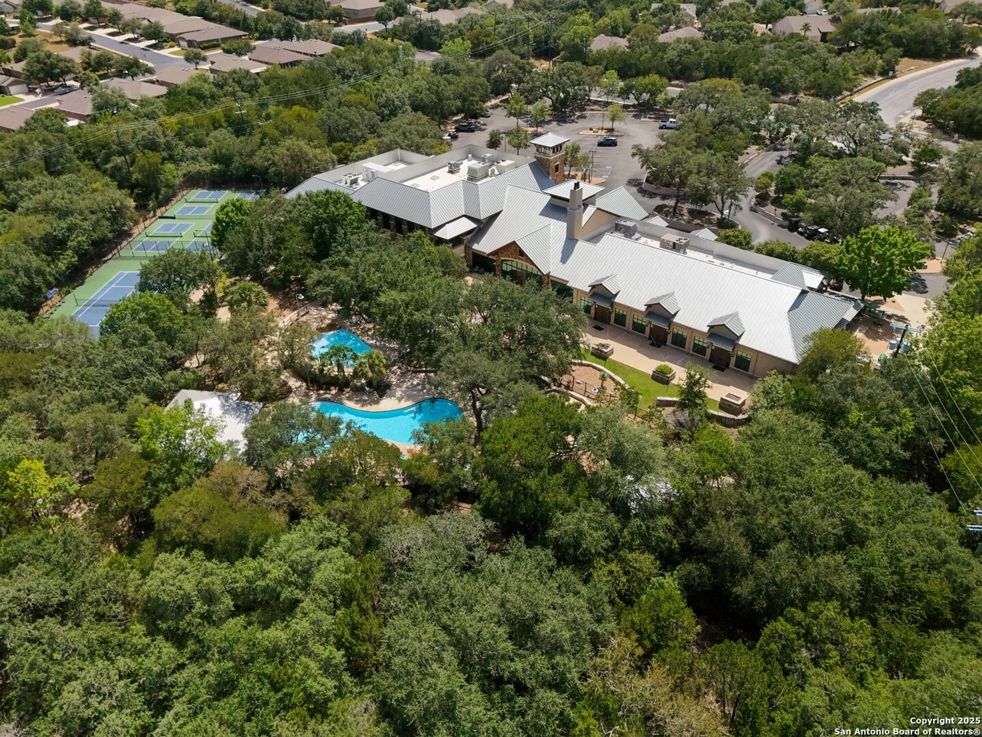 Property Slideshow image 18 of 21 | 12755 cascade hls, San Antonio, TX, 78253