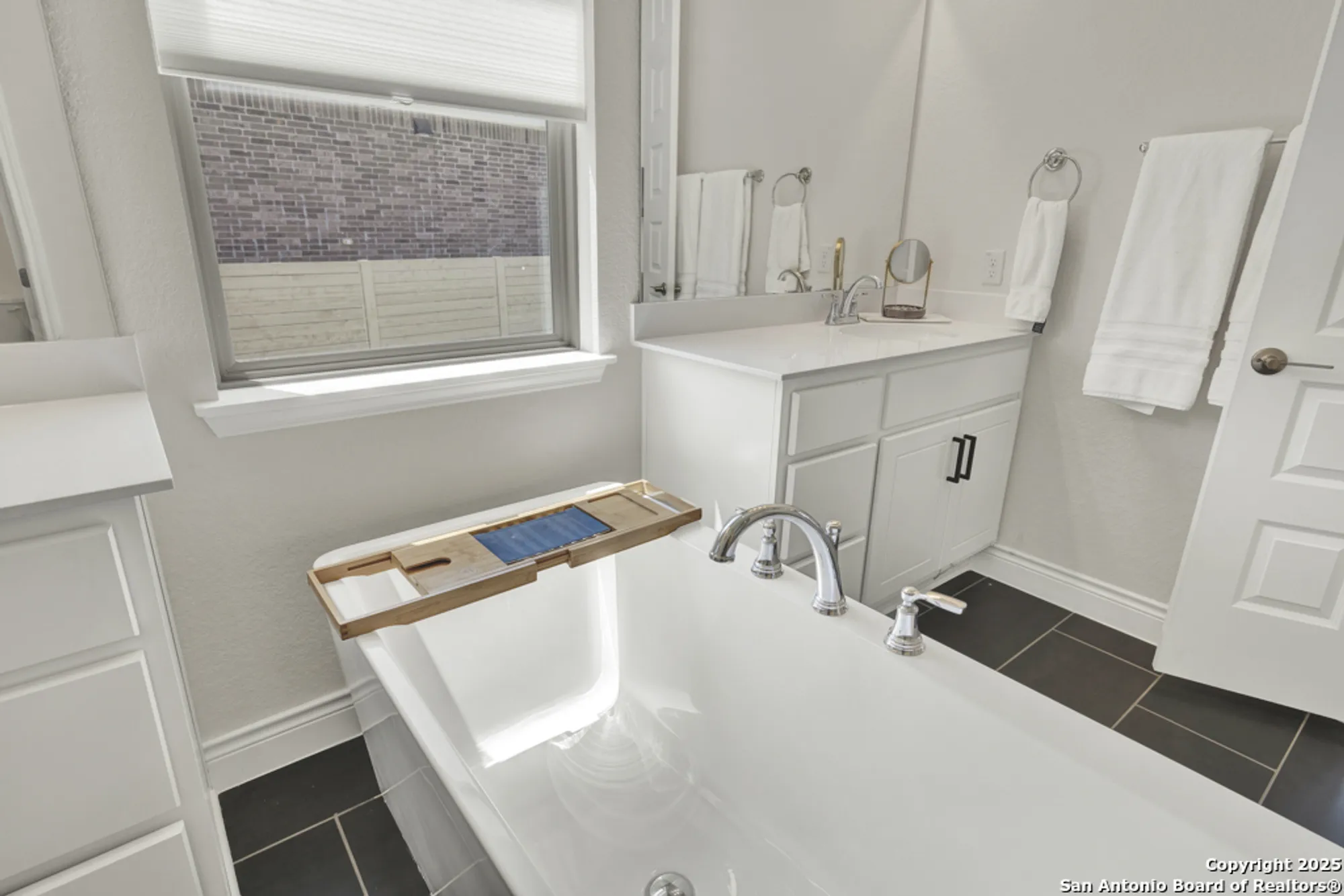 Property Slideshow image 25 of 85 | 395 sugarcane, New Braunfels, TX, 78132