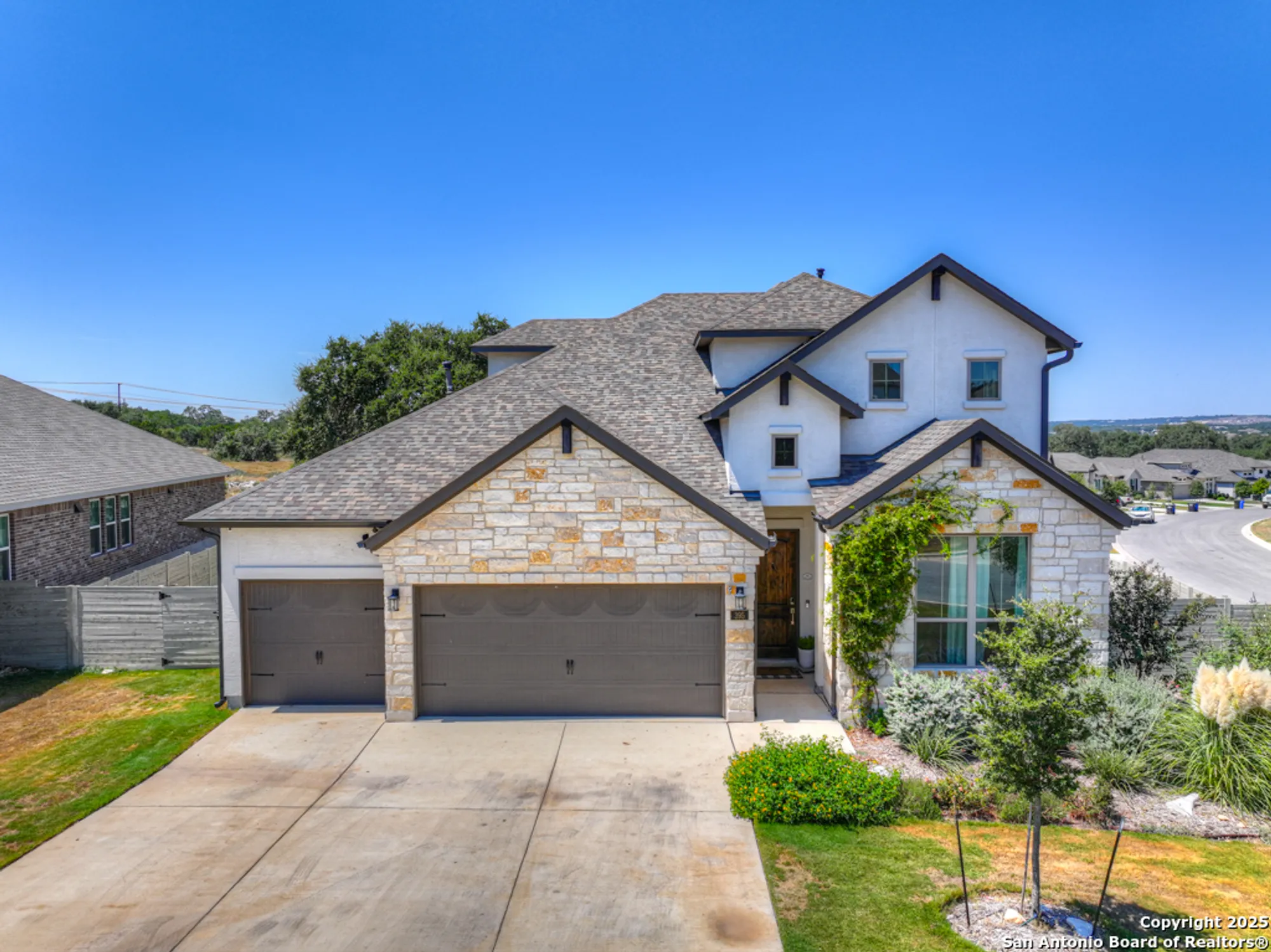 Property Slideshow image 1 of 85 | 395 sugarcane, New Braunfels, TX, 78132