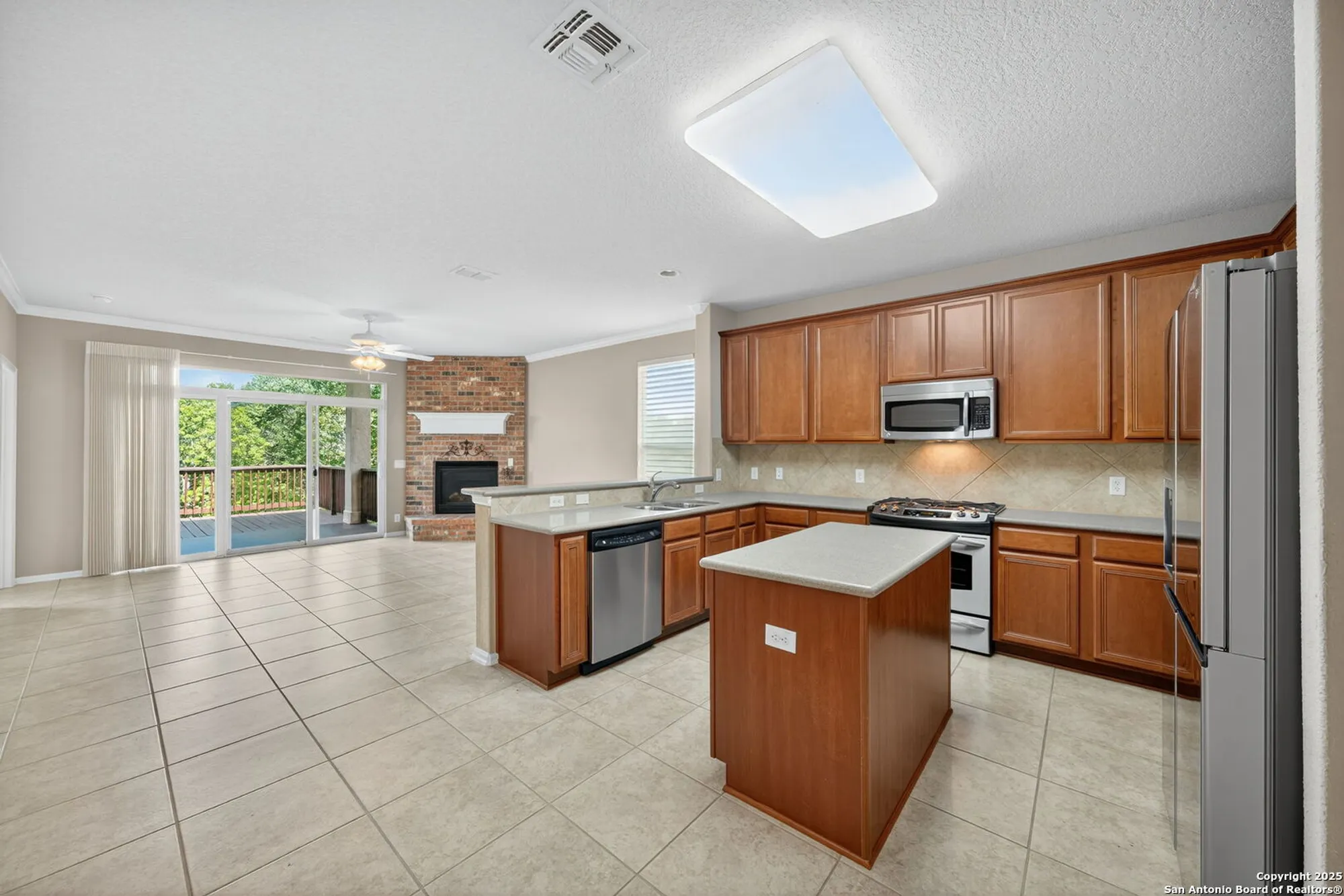 Property Slideshow image 15 of 44 | 4518 fort boggy, San Antonio, TX, 78253