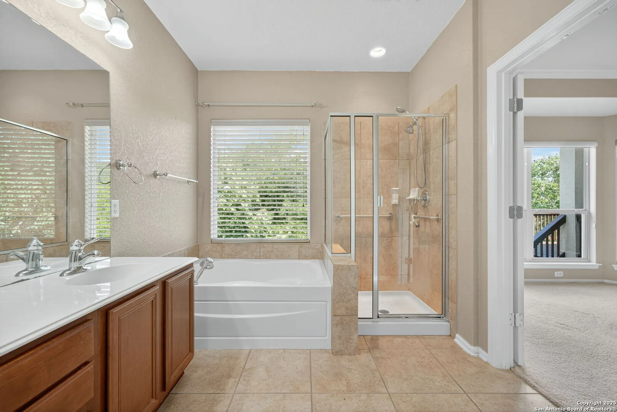Property Slideshow image 23 of 44 | 4518 fort boggy, San Antonio, TX, 78253
