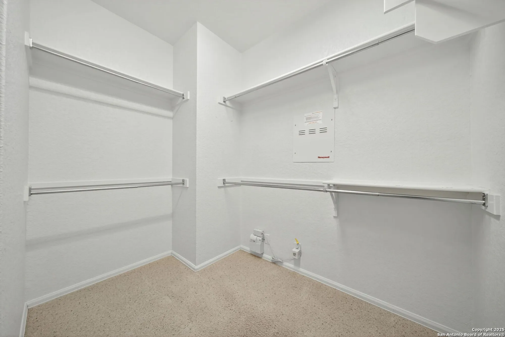 Property Slideshow image 25 of 44 | 4518 fort boggy, San Antonio, TX, 78253
