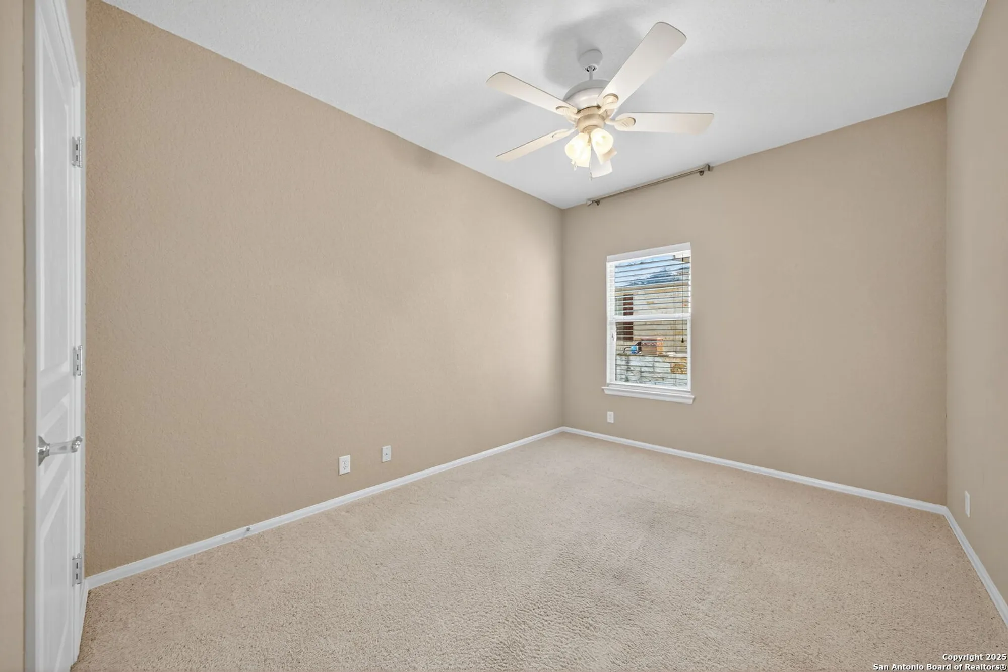 Property Slideshow image 26 of 44 | 4518 fort boggy, San Antonio, TX, 78253