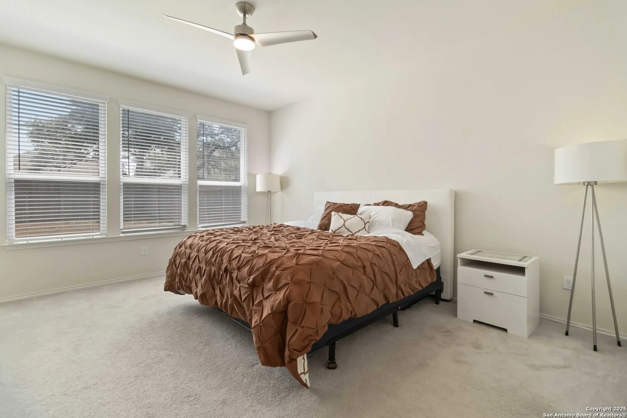 Property Slideshow image 17 of 25 | 2275 oak run pkwy, New Braunfels, TX, 78132