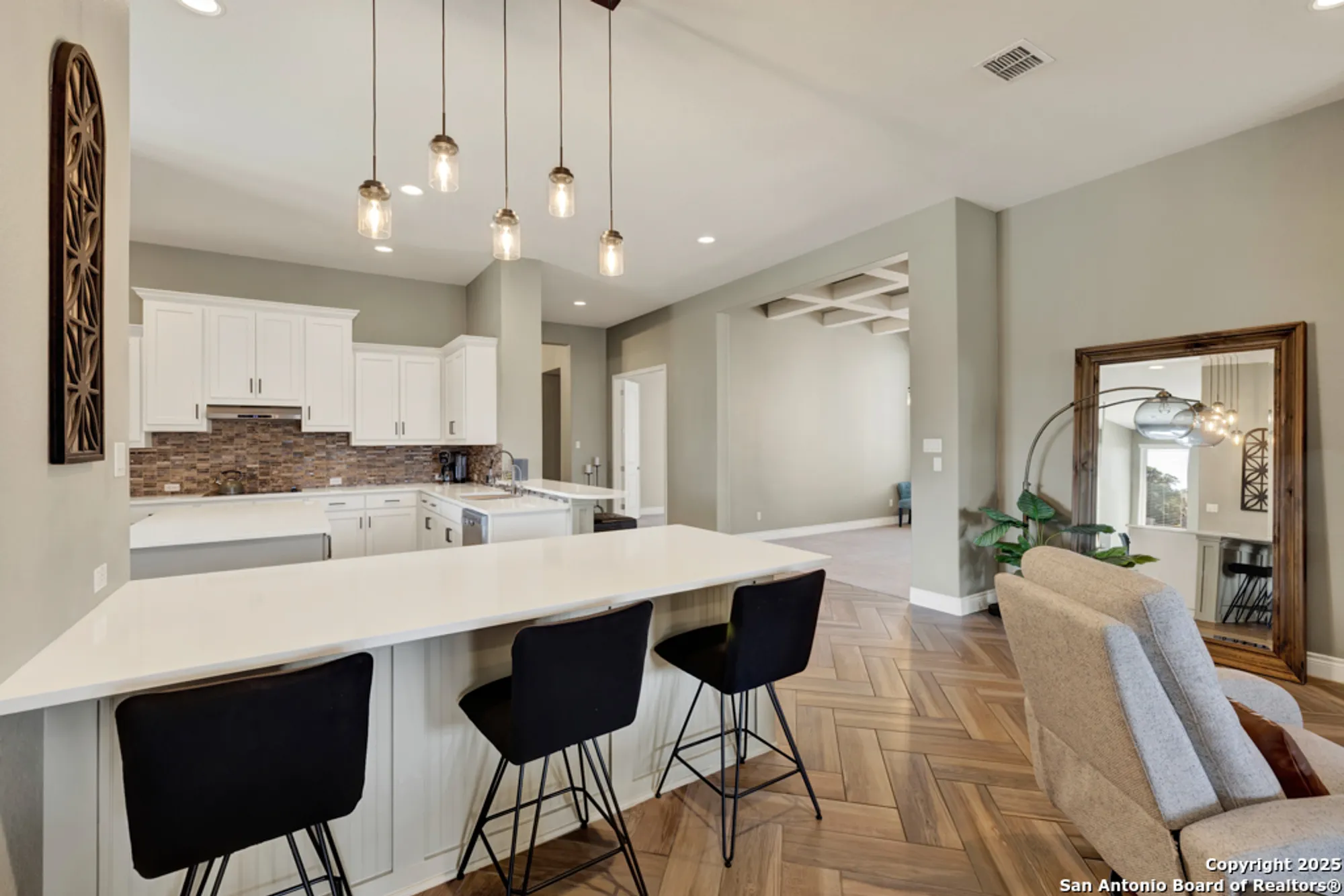 Property Slideshow image 11 of 63 | 1185 nutmeg trl, New Braunfels, TX, 78132