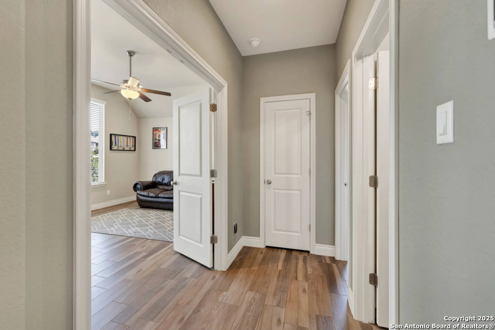 Property Slideshow image 18 of 63 | 1185 nutmeg trl, New Braunfels, TX, 78132