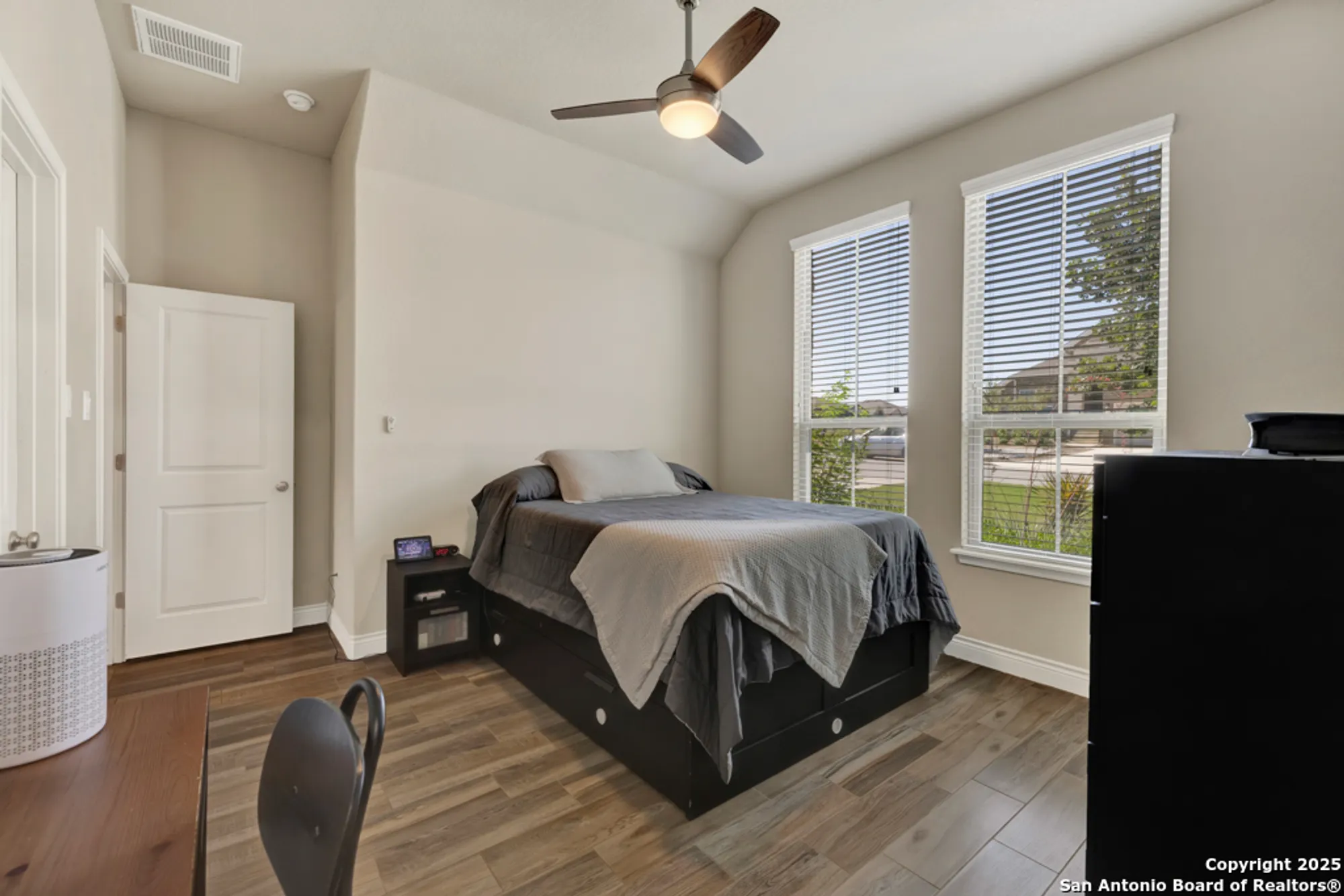 Property Slideshow image 27 of 63 | 1185 nutmeg trl, New Braunfels, TX, 78132