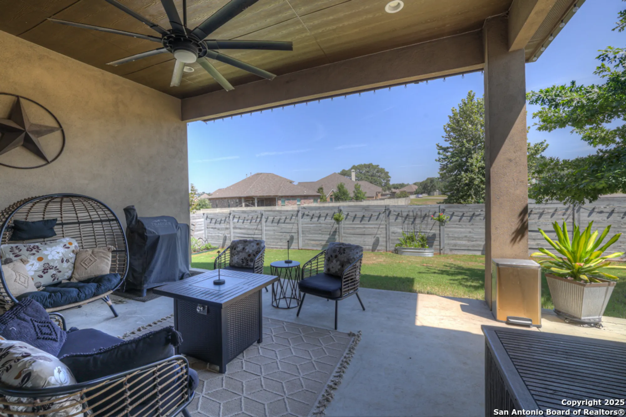 Property Slideshow image 39 of 63 | 1185 nutmeg trl, New Braunfels, TX, 78132